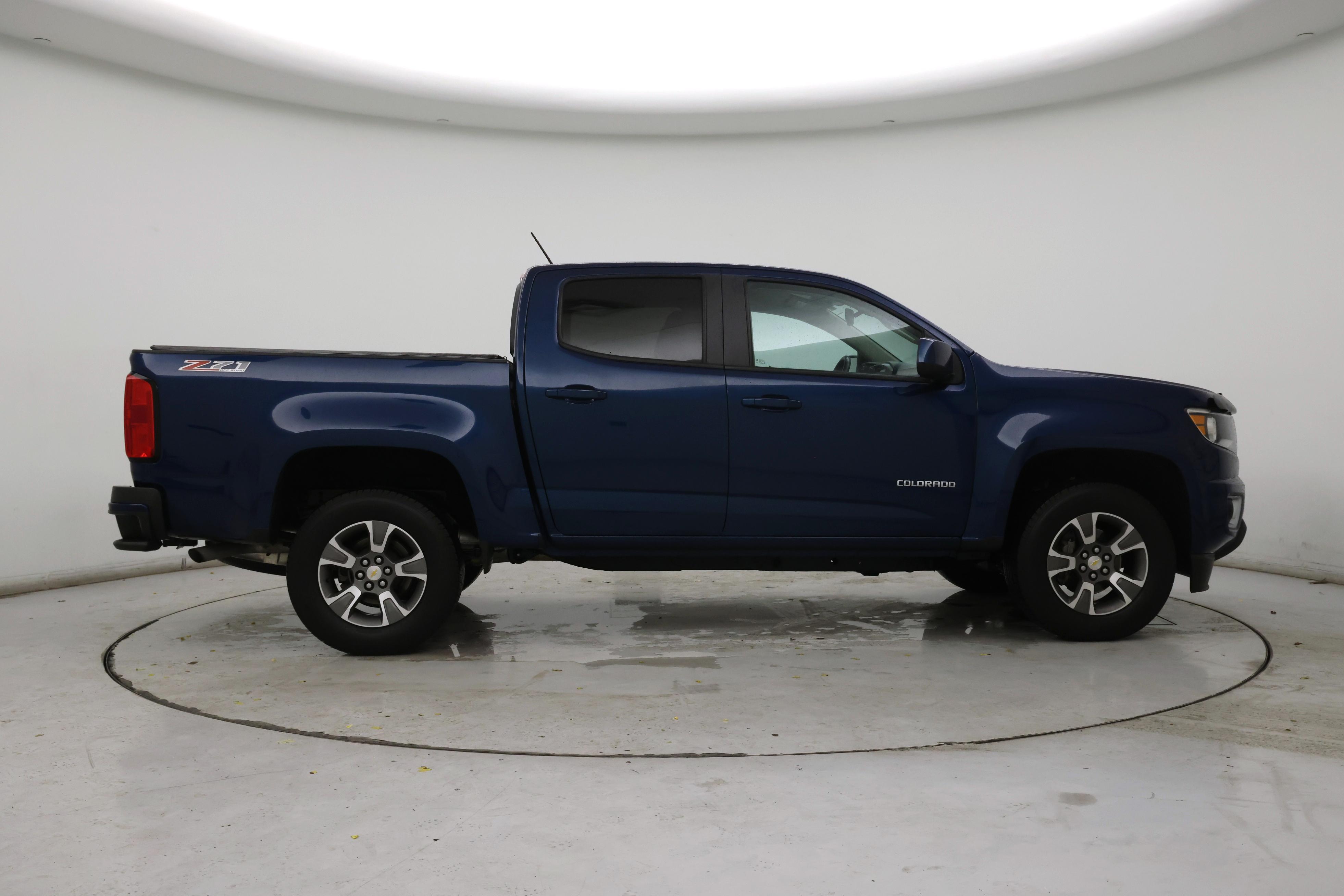 Thumbnail: 2019 Chevrolet Colorado - 7