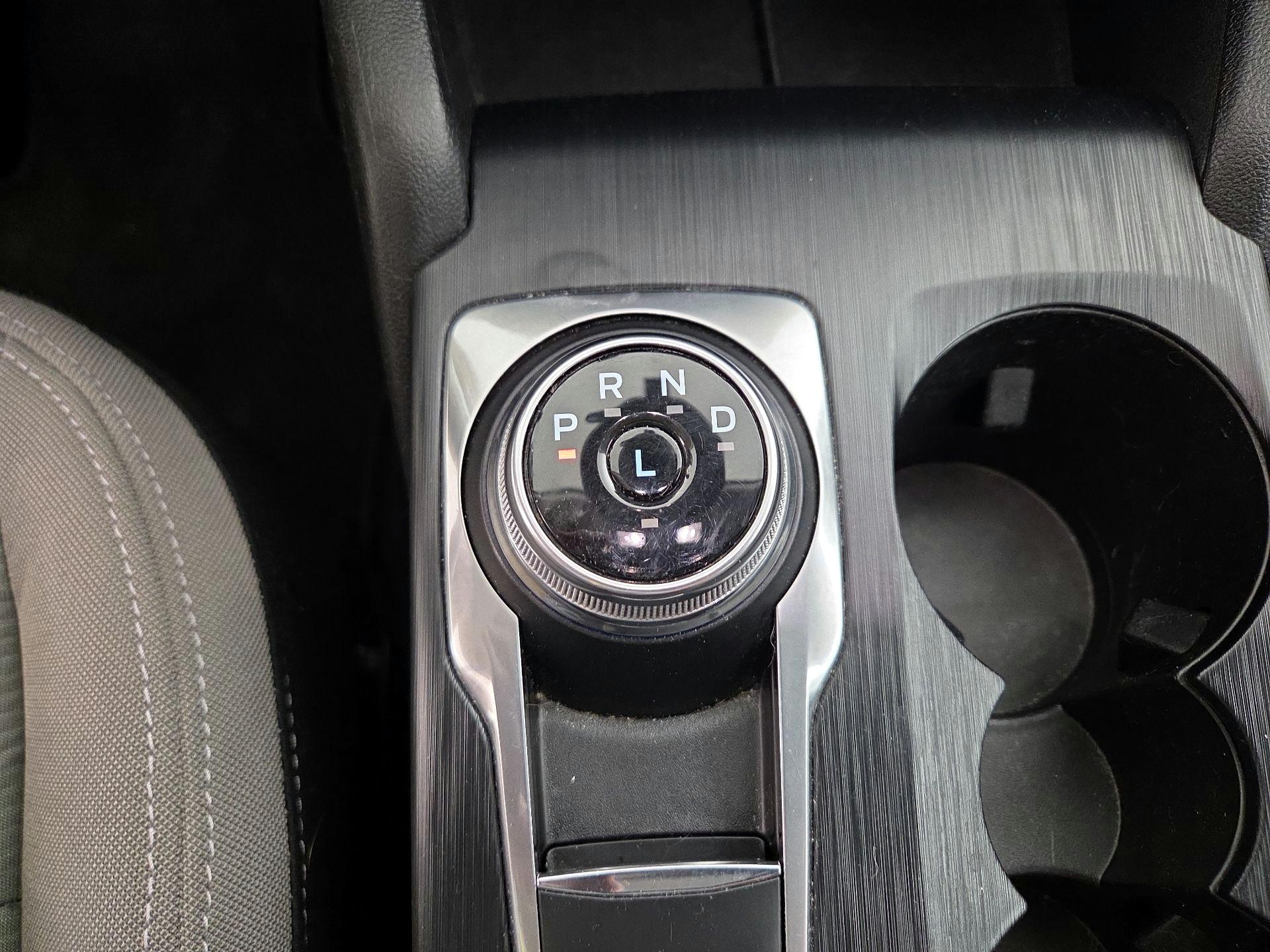 Thumbnail: 2022 Ford Escape - 17