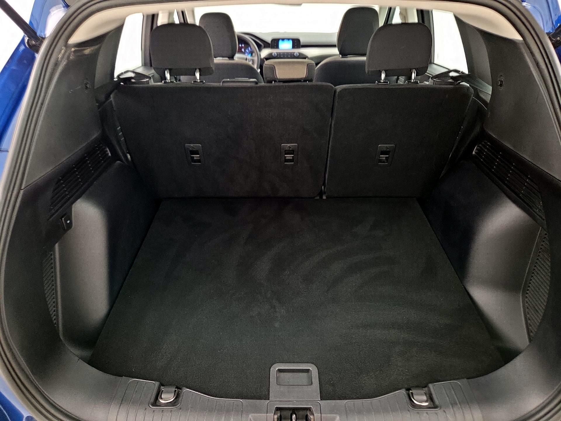 Thumbnail: 2022 Ford Escape - 20