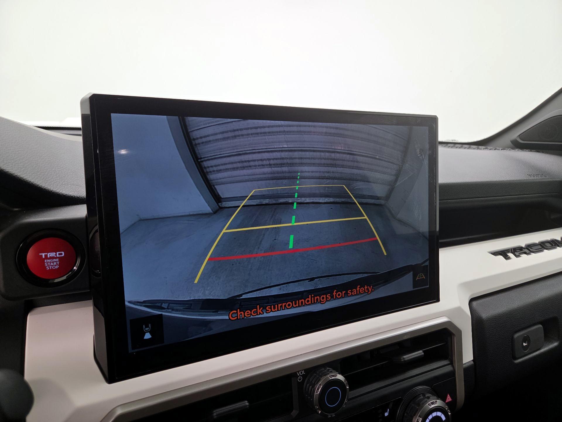 Thumbnail: 2024 Toyota Tacoma - 14