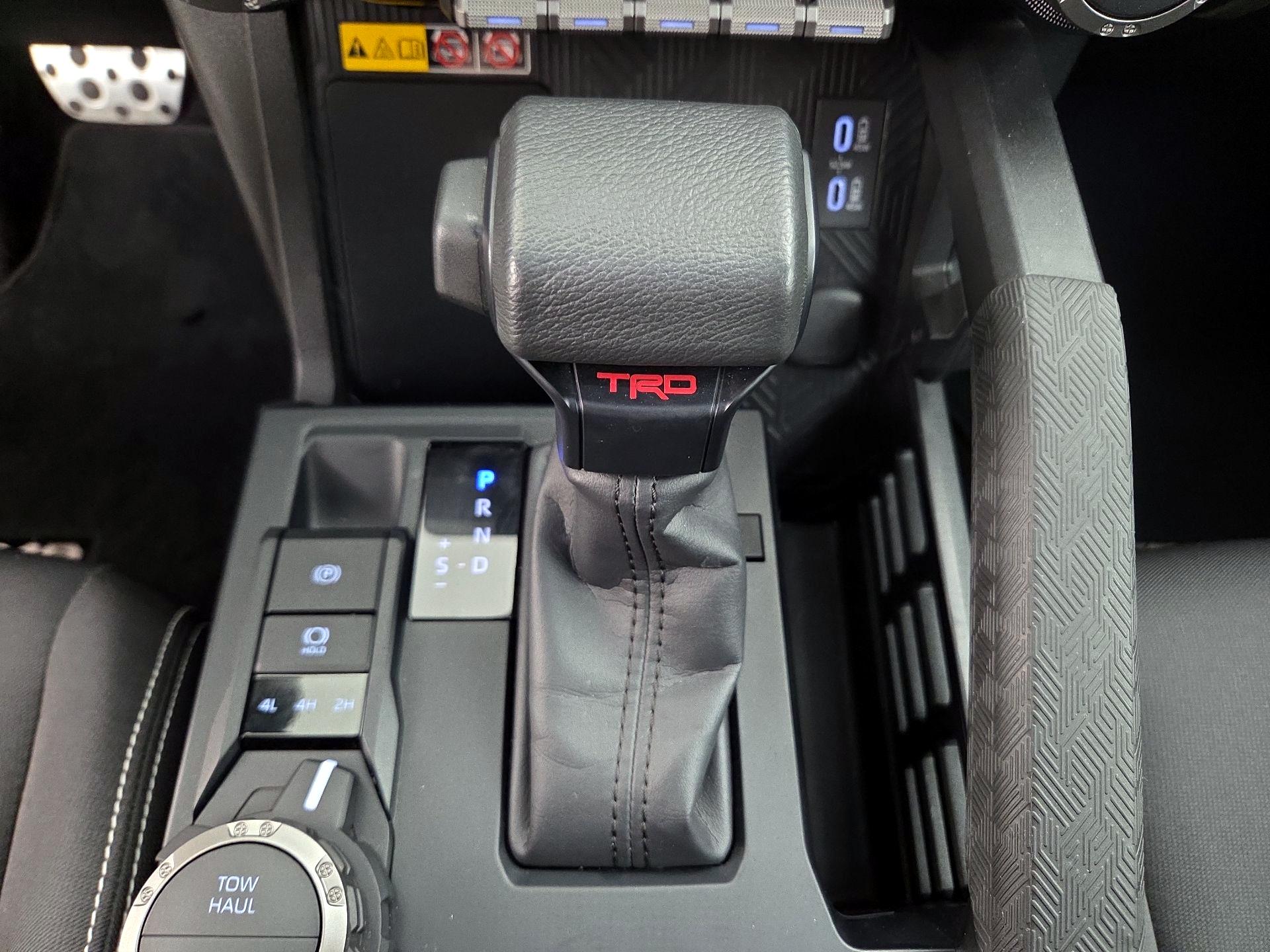 Thumbnail: 2024 Toyota Tacoma - 17