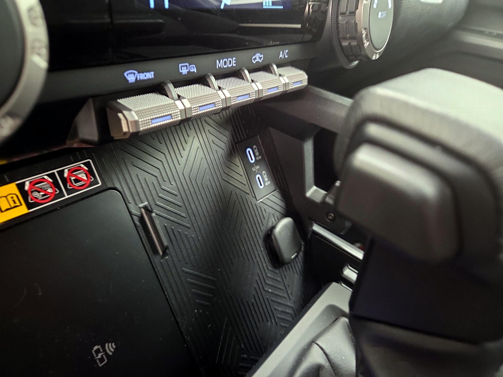 Thumbnail: 2024 Toyota Tacoma - 18