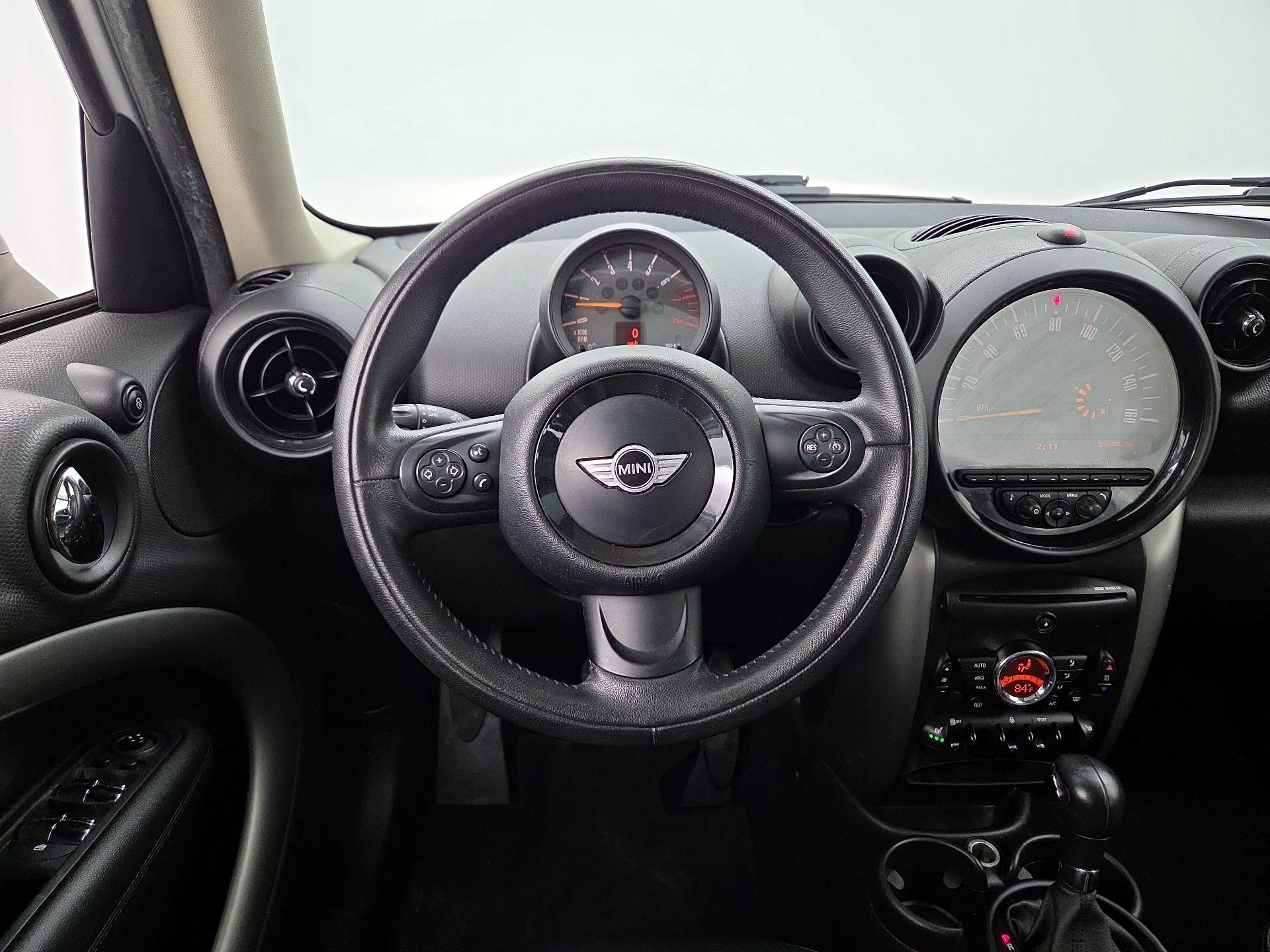 Thumbnail: 2015 MINI Cooper Countryman - 10