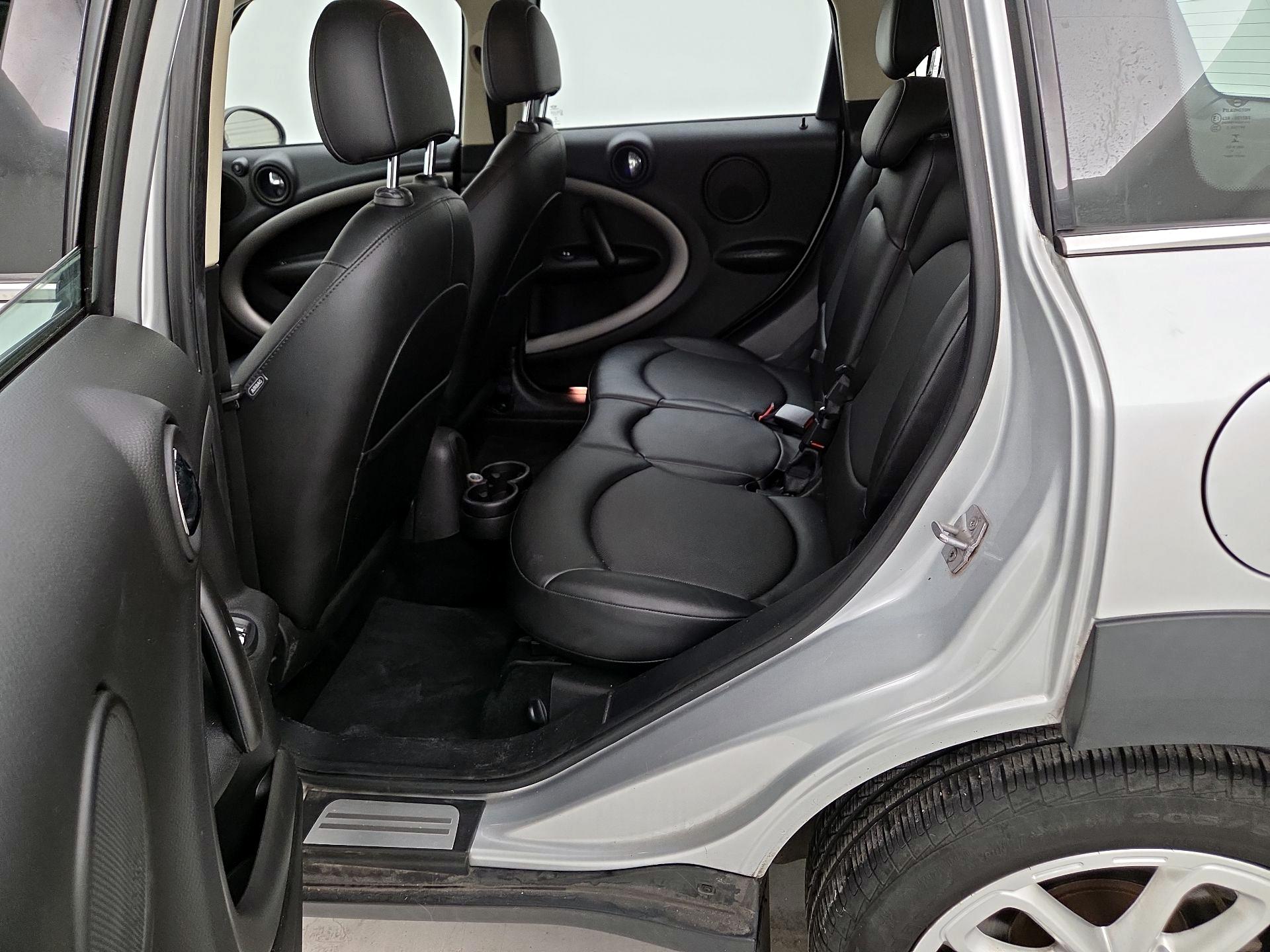 Thumbnail: 2015 MINI Cooper Countryman - 18