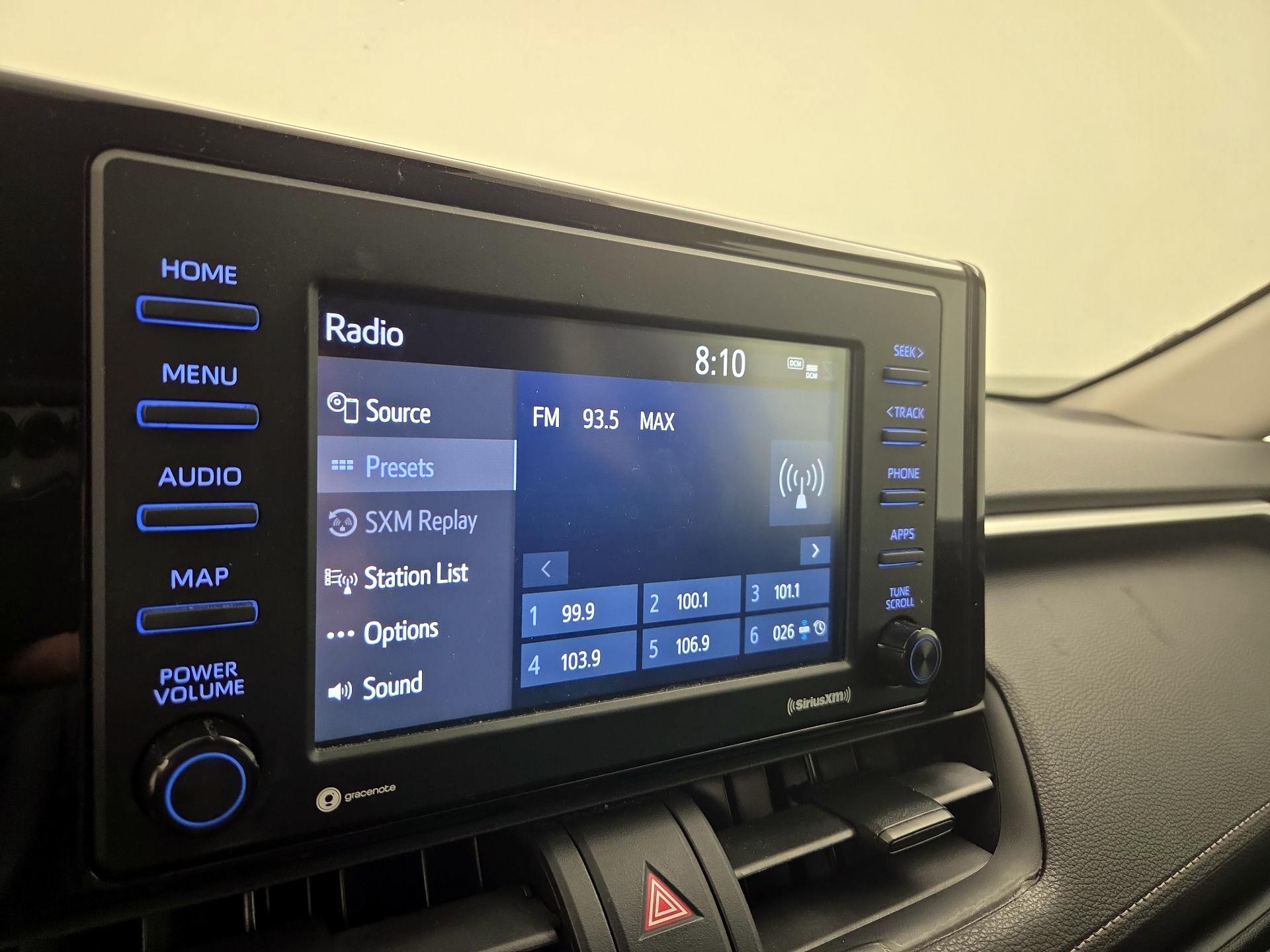 Thumbnail: 2021 Toyota RAV4 - 15