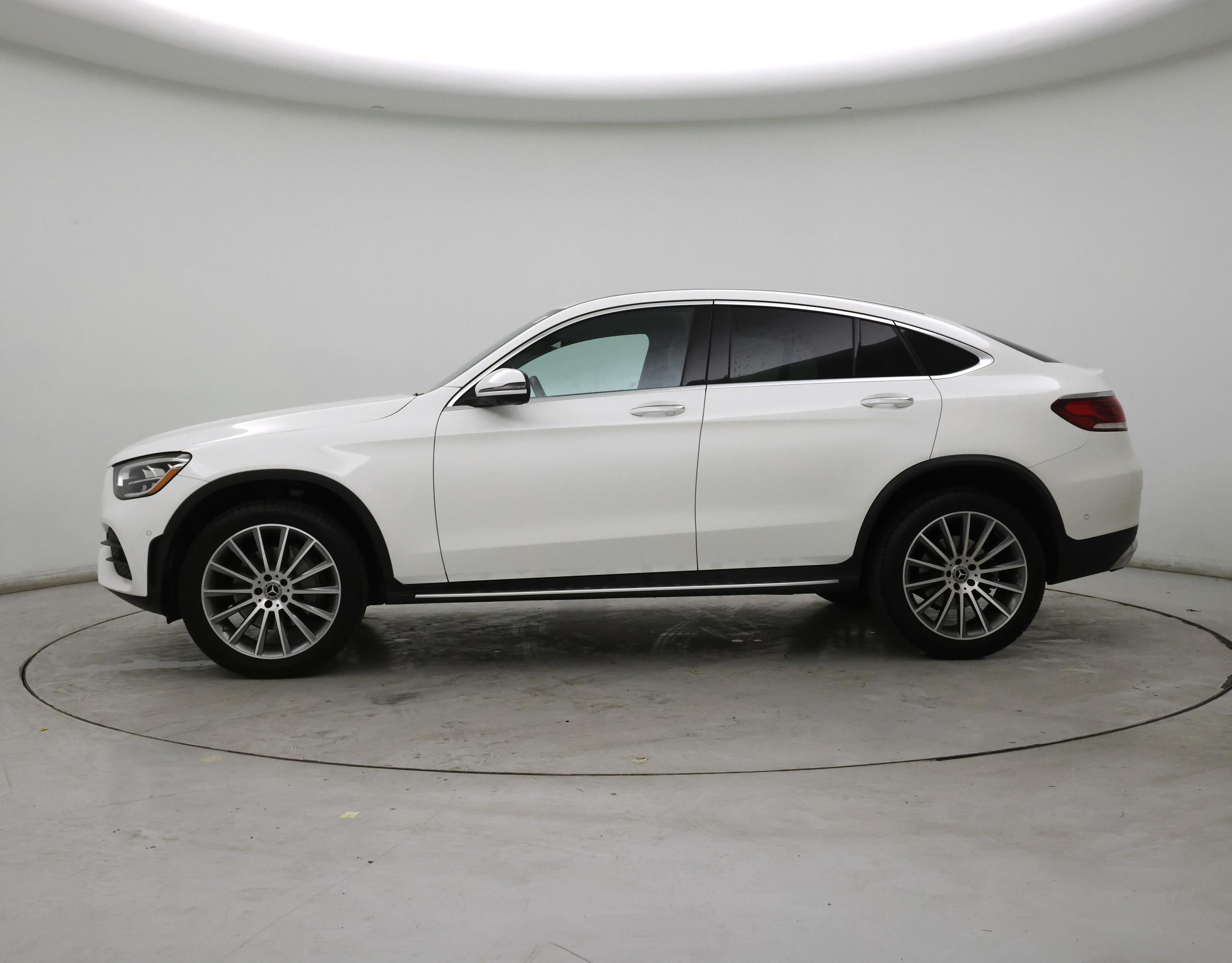 Thumbnail: 2021 Mercedes-Benz GLC - 3