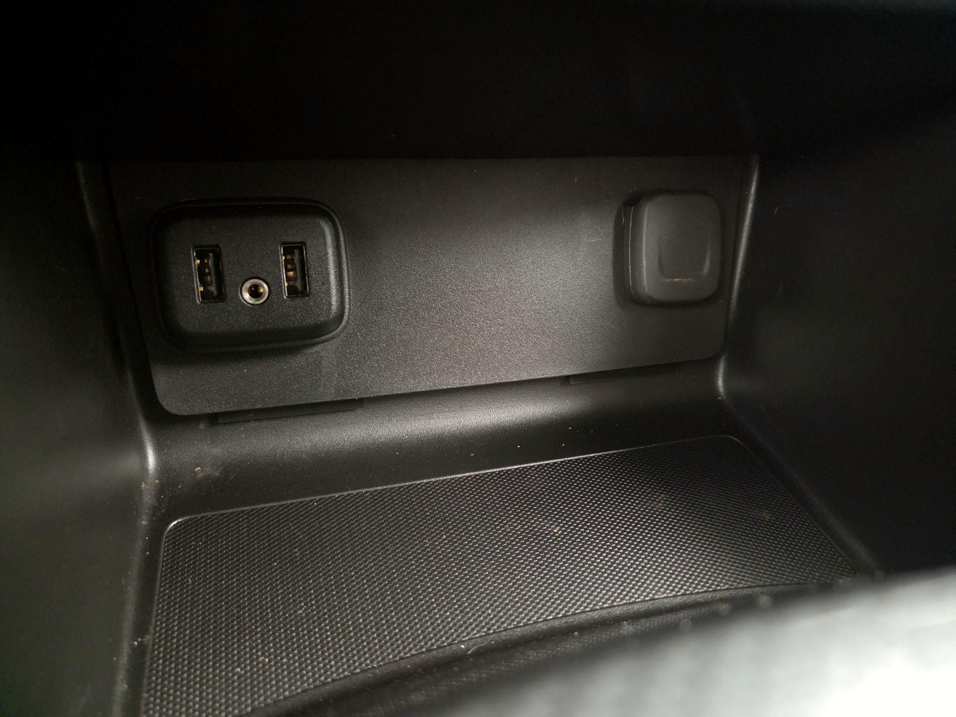 Thumbnail: 2021 GMC Canyon - 18