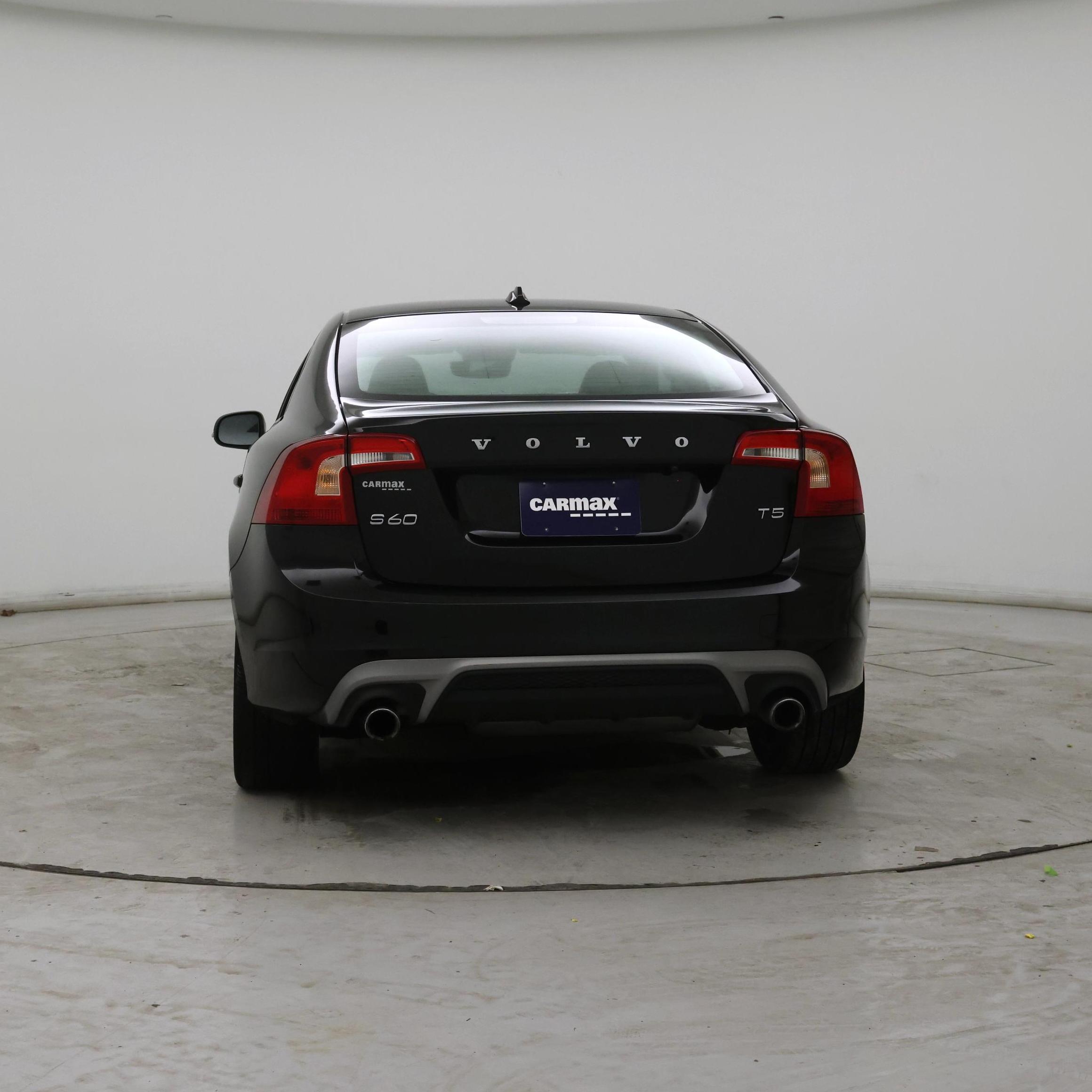 Thumbnail: 2017 Volvo S60 - 6