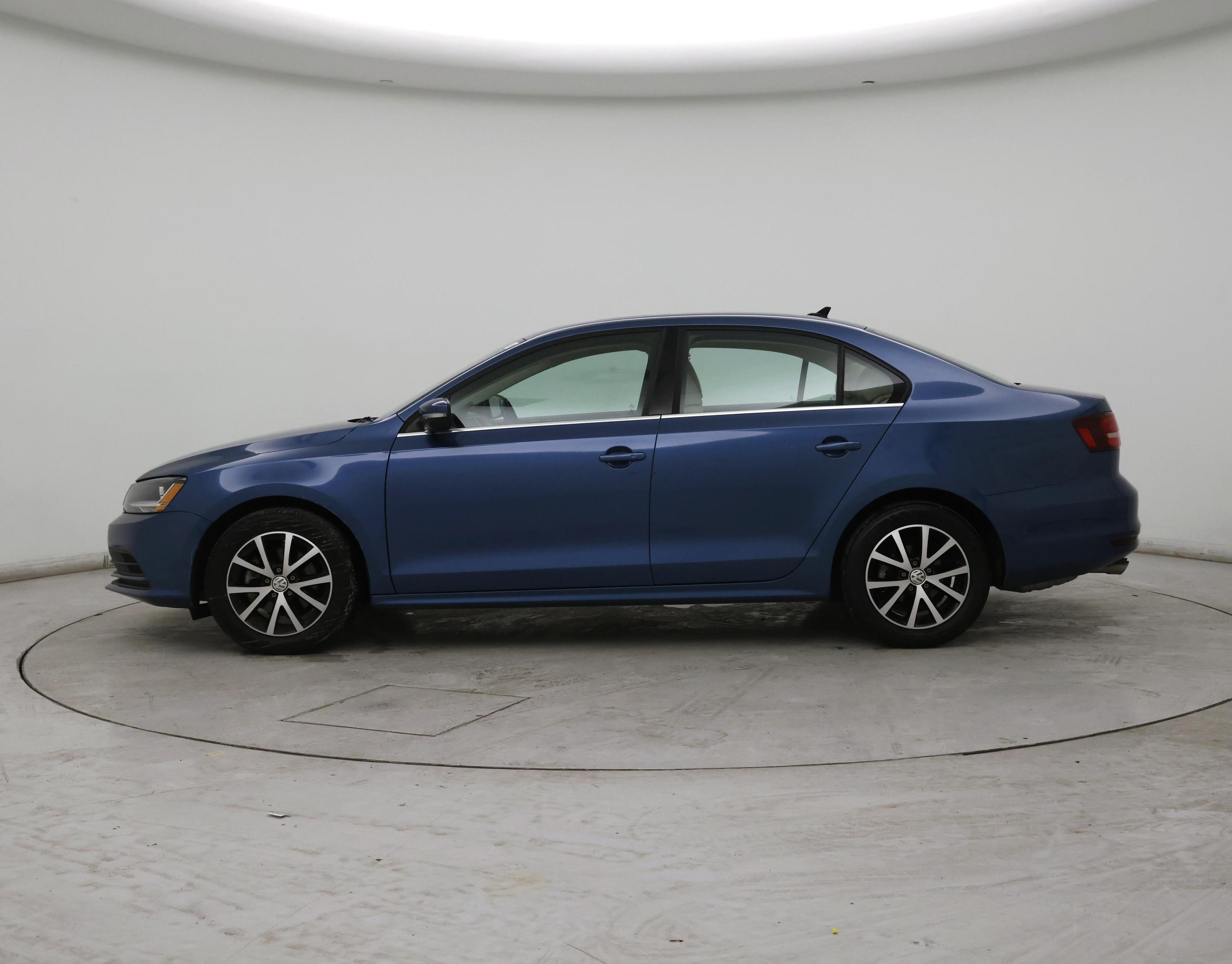 Thumbnail: 2018 Volkswagen Jetta - 3