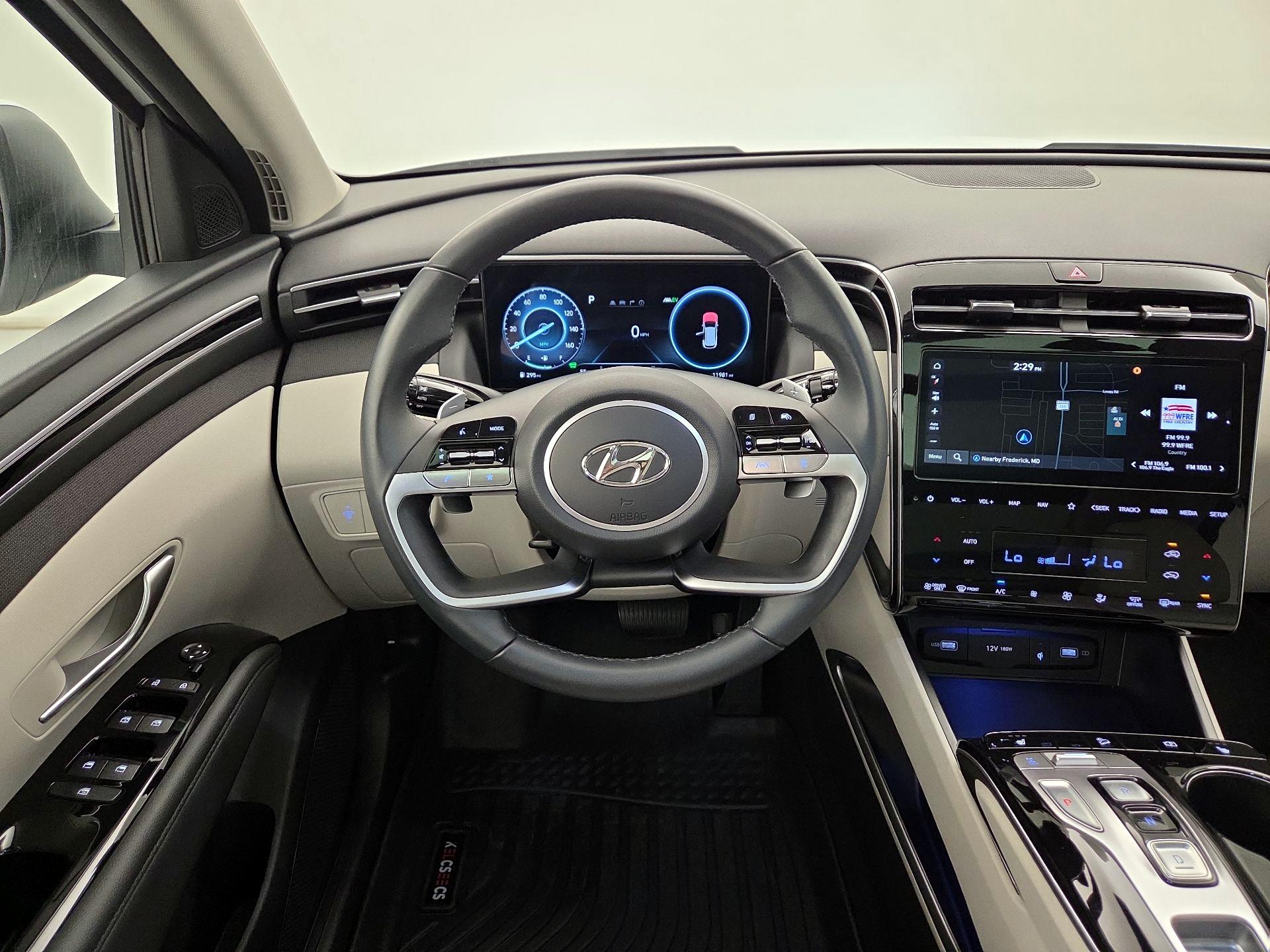 Thumbnail: 2024 Hyundai Tucson - 10