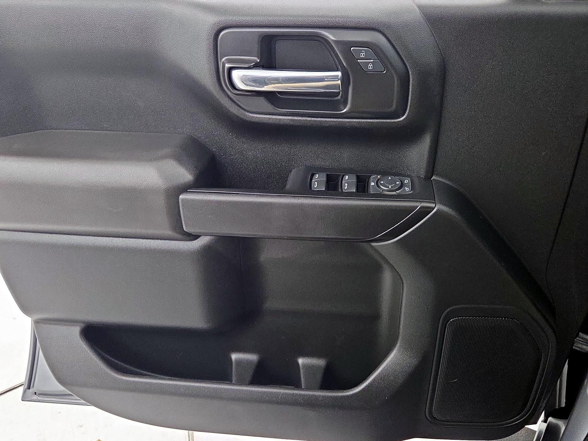 Thumbnail: 2022 Chevrolet Silverado 1500 - 12