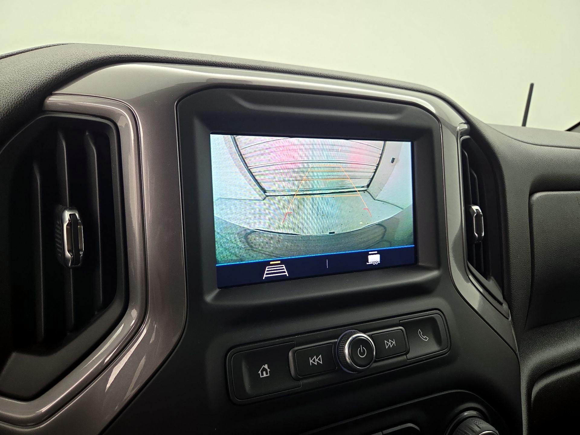 Thumbnail: 2022 Chevrolet Silverado 1500 - 14