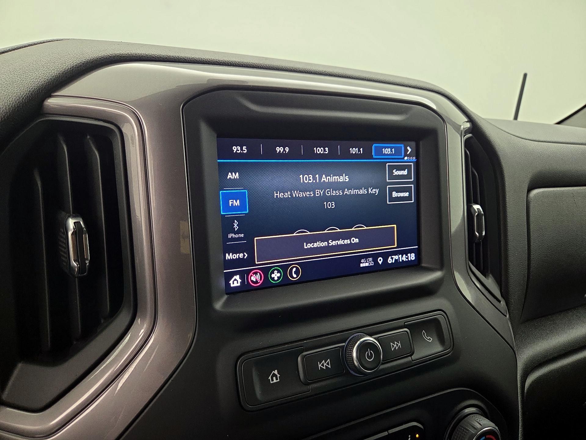 Thumbnail: 2022 Chevrolet Silverado 1500 - 15