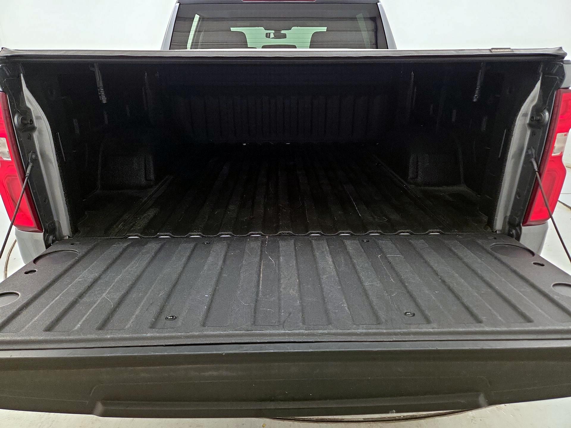 Thumbnail: 2022 Chevrolet Silverado 1500 - 20