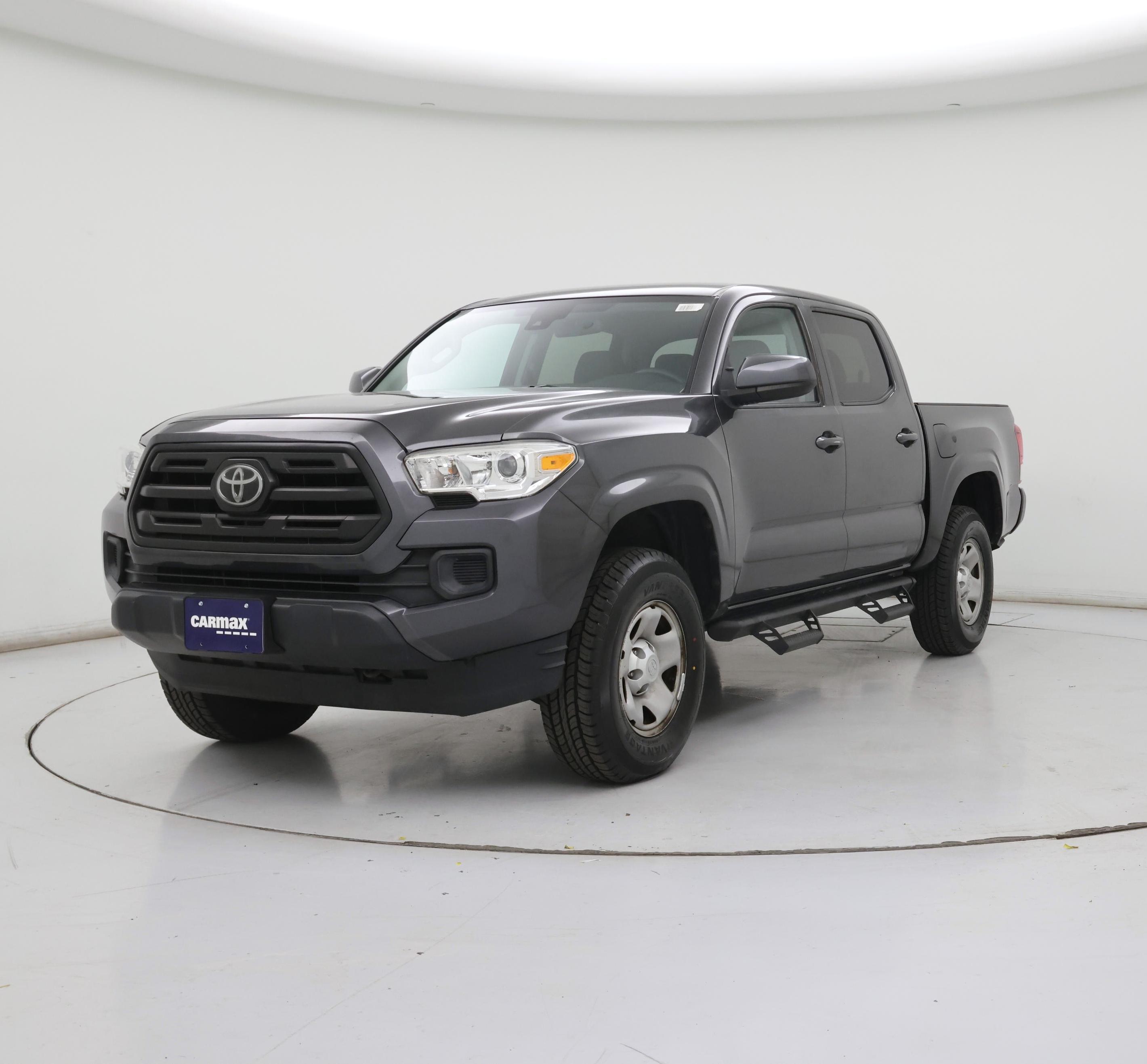 Thumbnail: 2019 Toyota Tacoma - 4