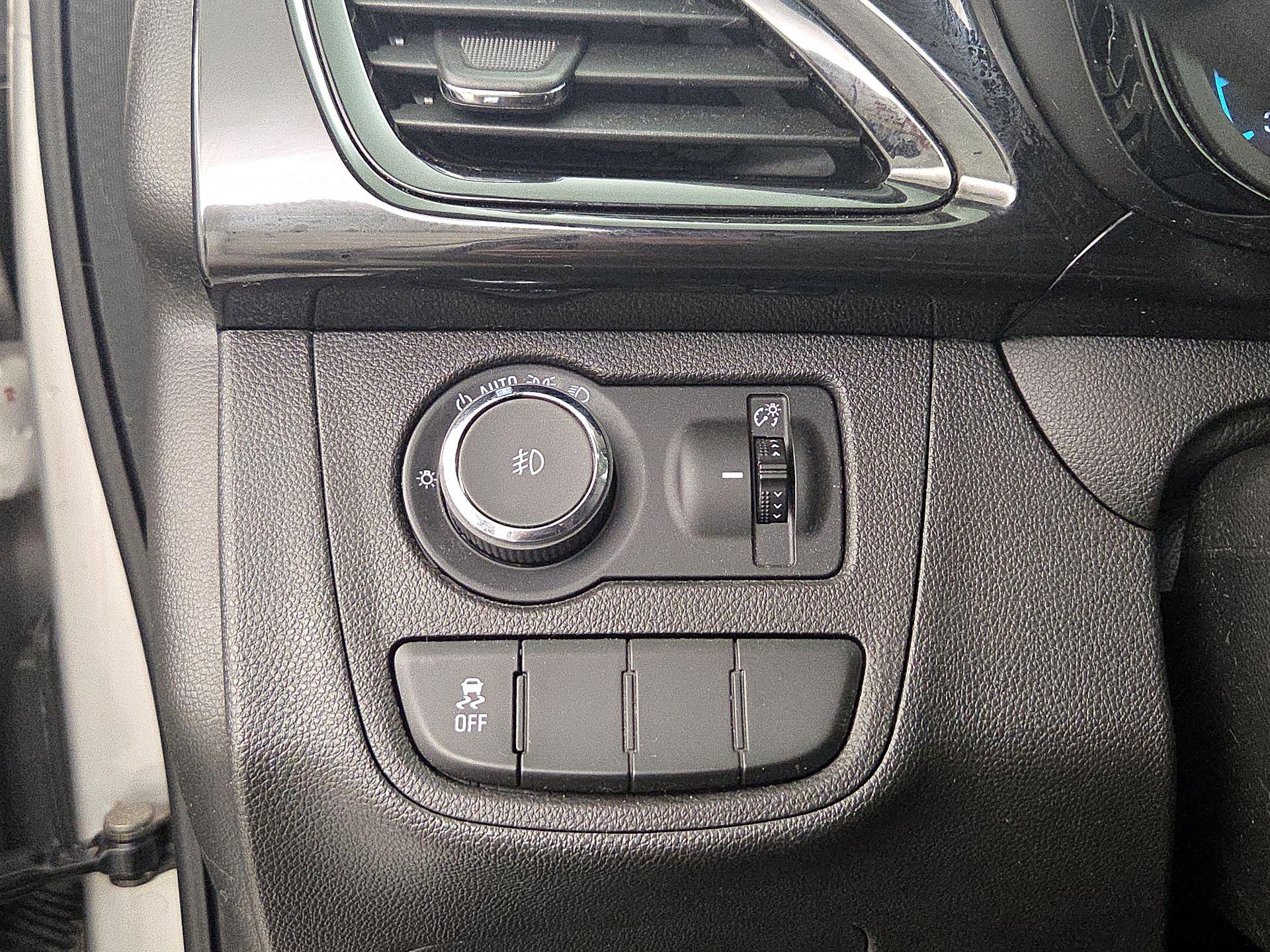 Thumbnail: 2016 Chevrolet Spark - 11