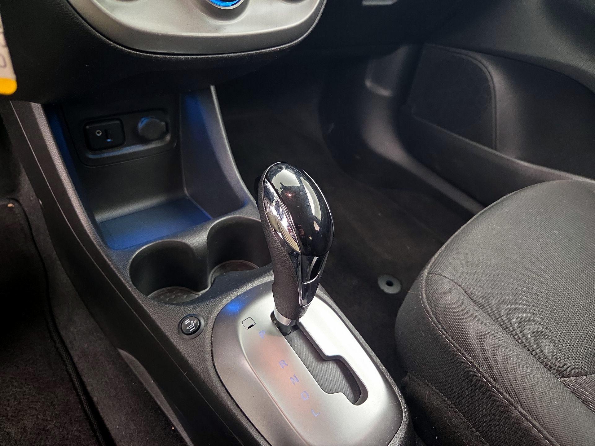 Thumbnail: 2016 Chevrolet Spark - 15