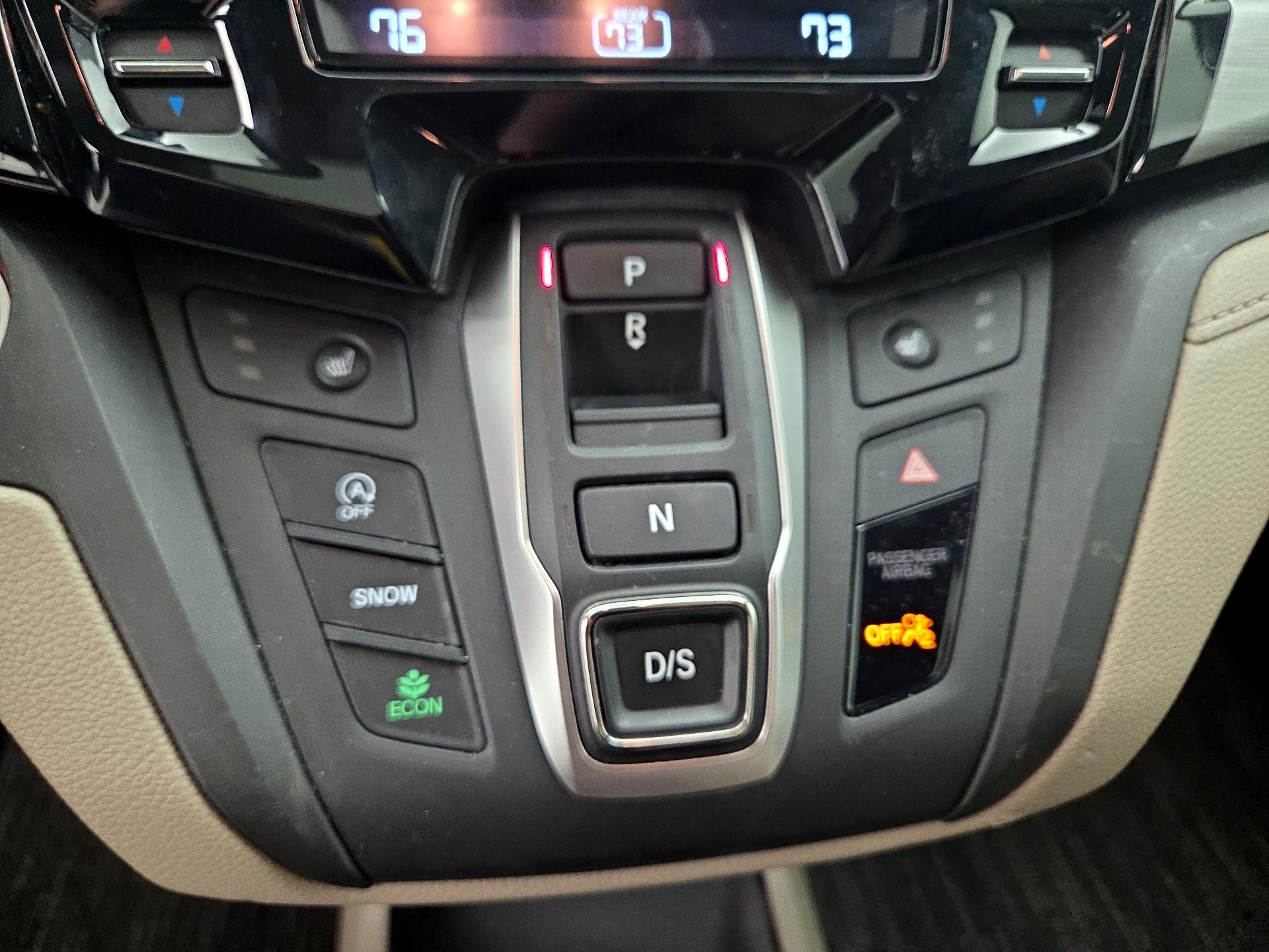 Thumbnail: 2023 Honda Odyssey - 17