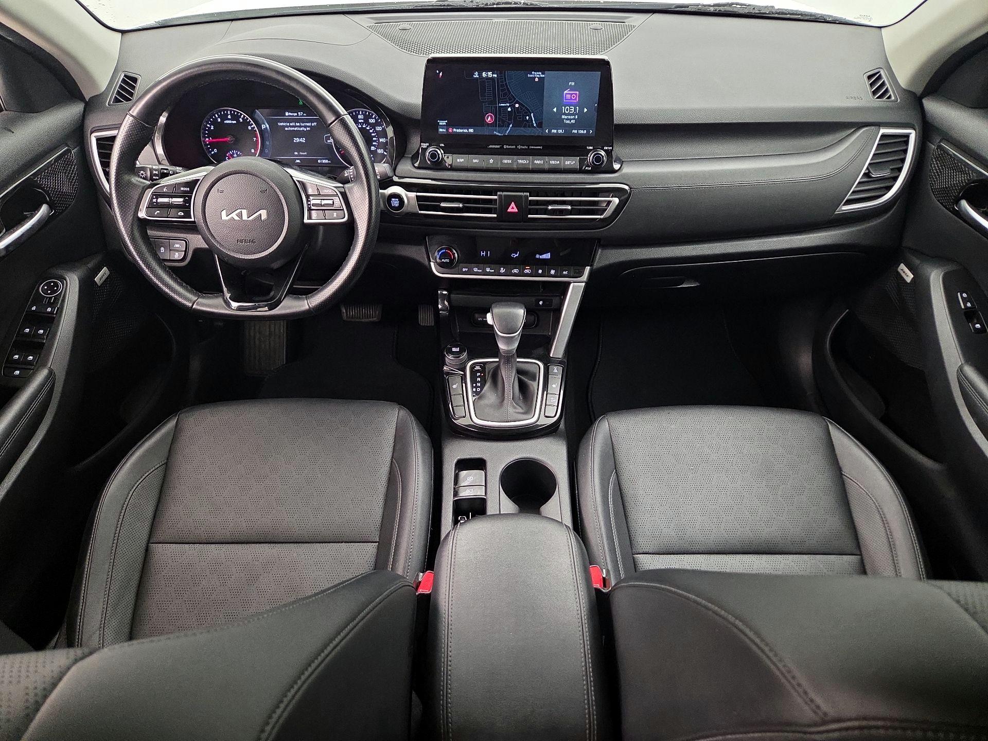 Thumbnail: 2022 Kia Seltos - 9