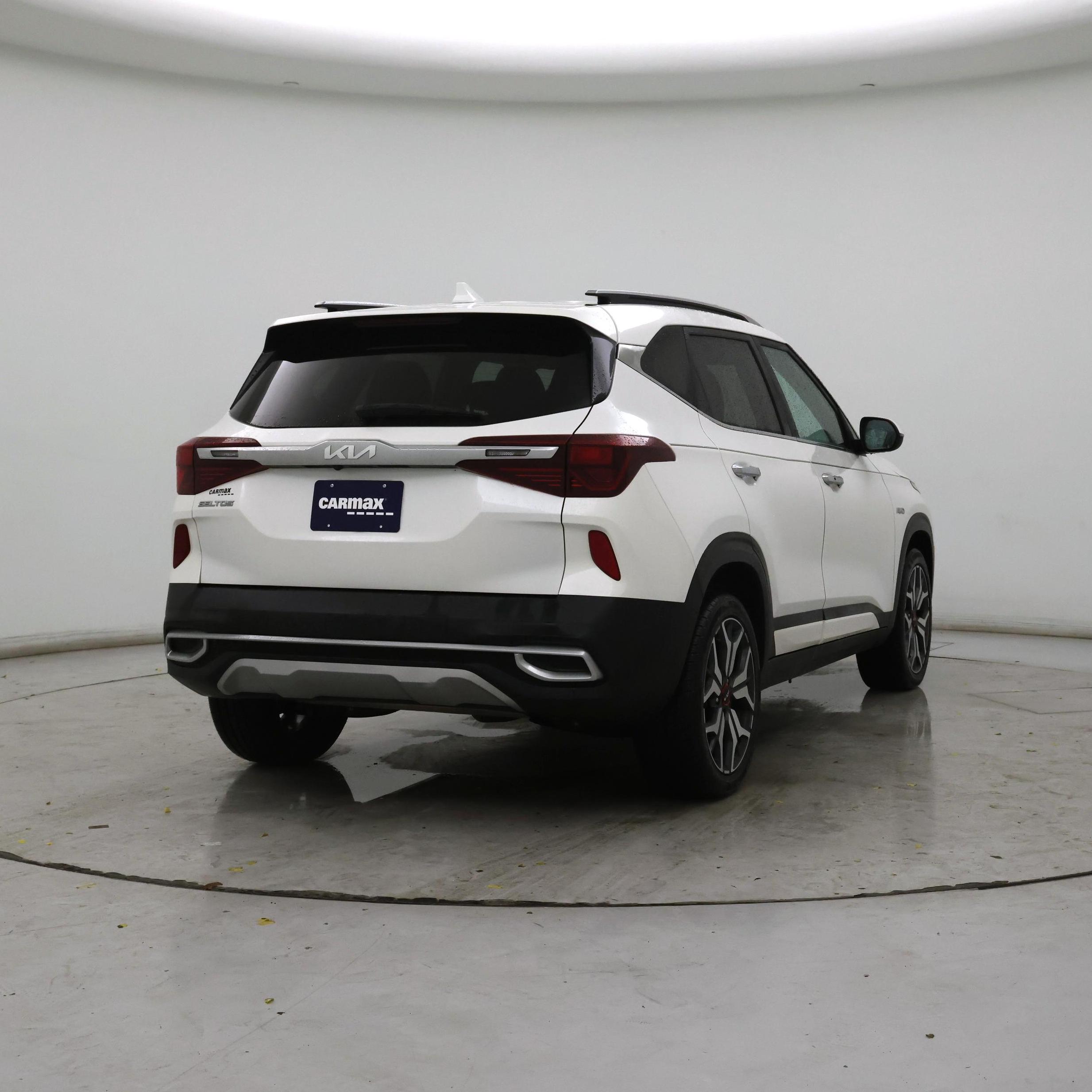 Thumbnail: 2022 Kia Seltos - 8