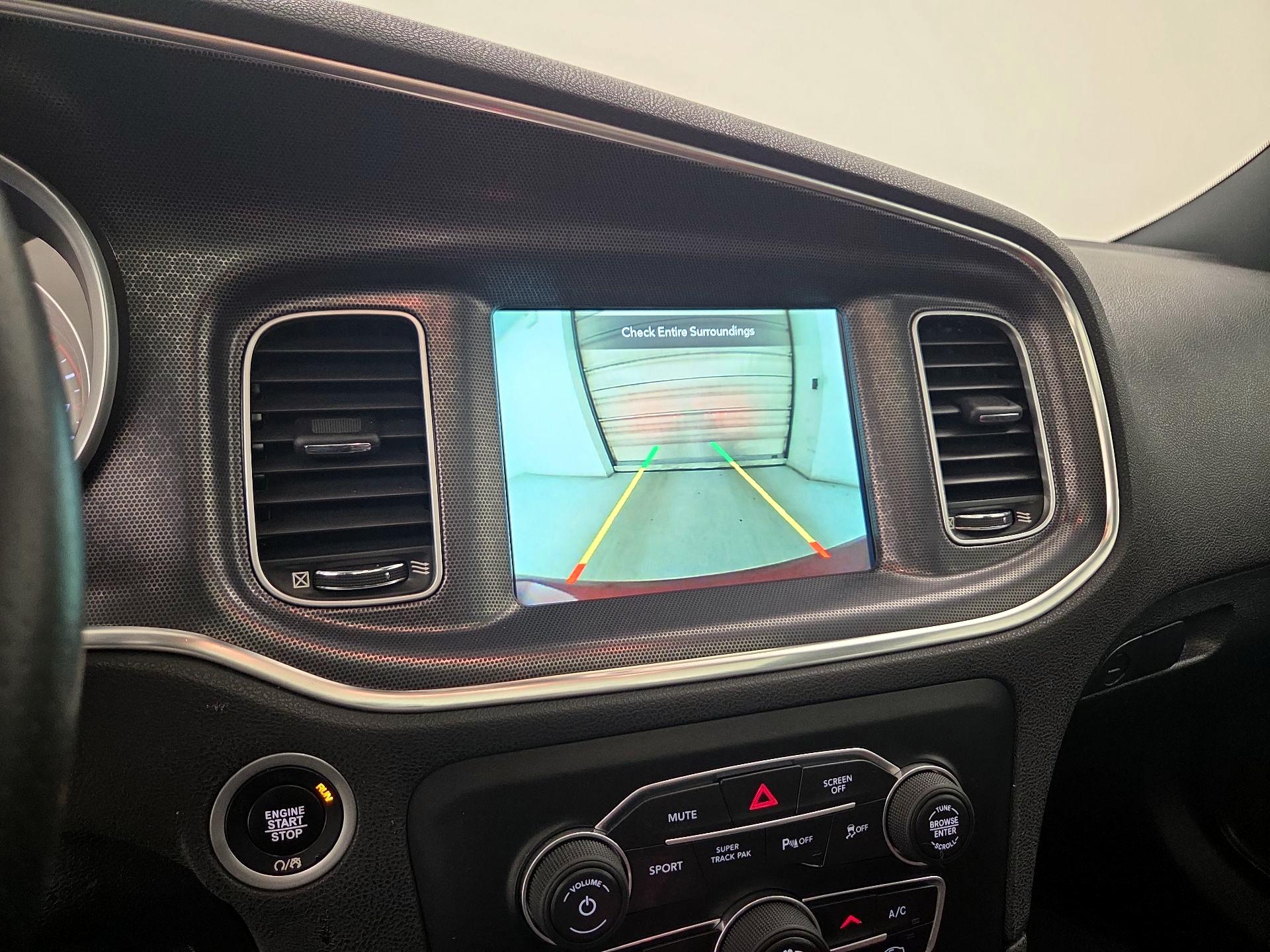 Thumbnail: 2018 Dodge Charger - 15