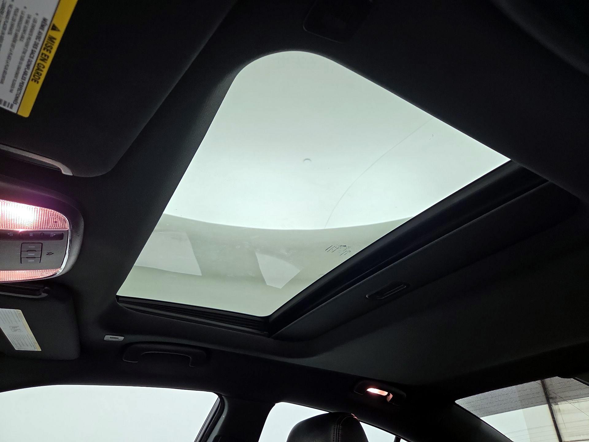 Thumbnail: 2018 Dodge Charger - 20