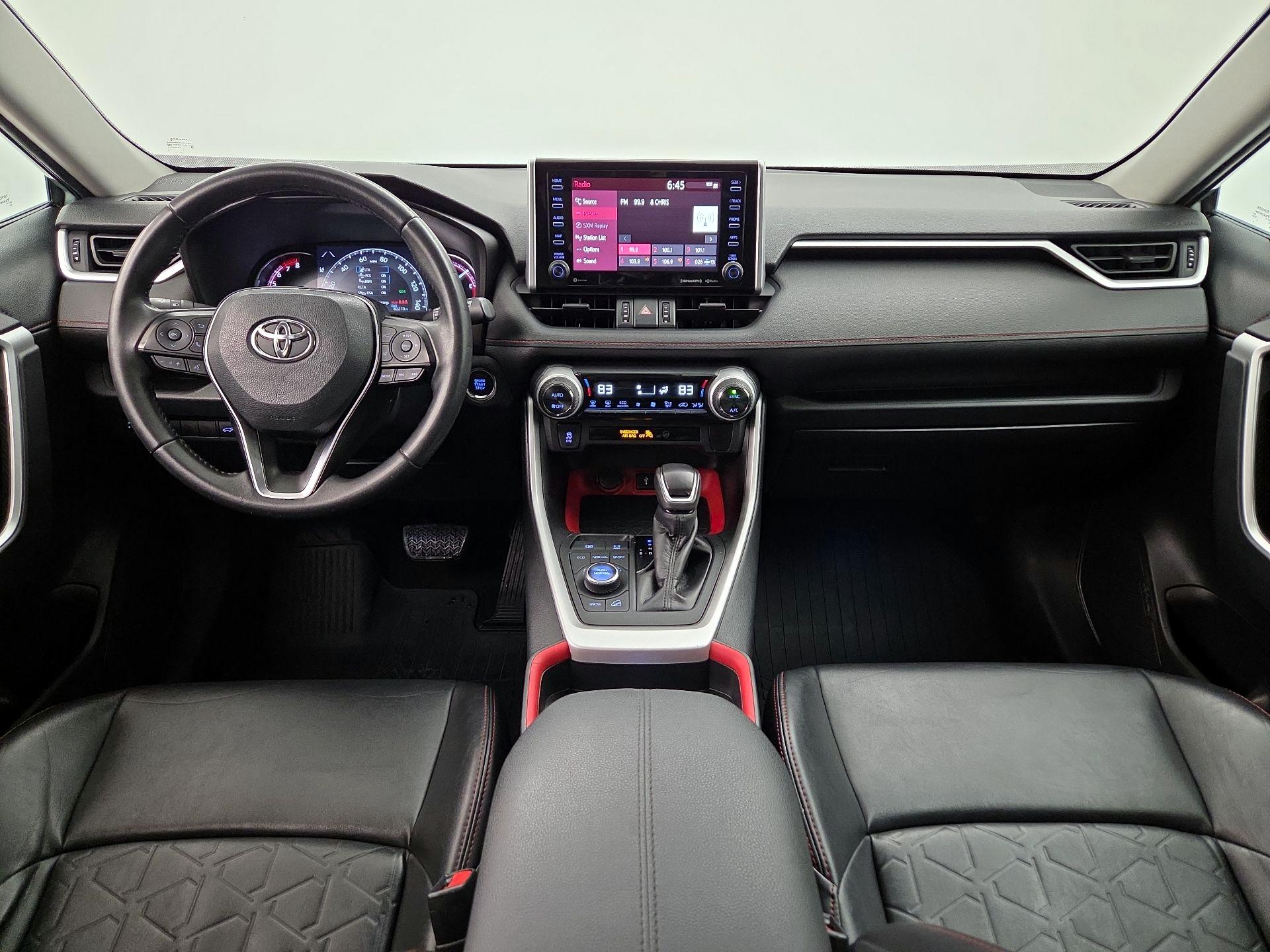 Thumbnail: 2020 Toyota RAV4 - 9