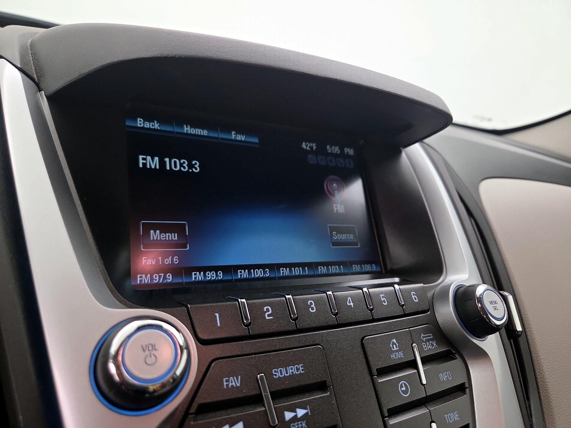 Thumbnail: 2014 Chevrolet Equinox - 14