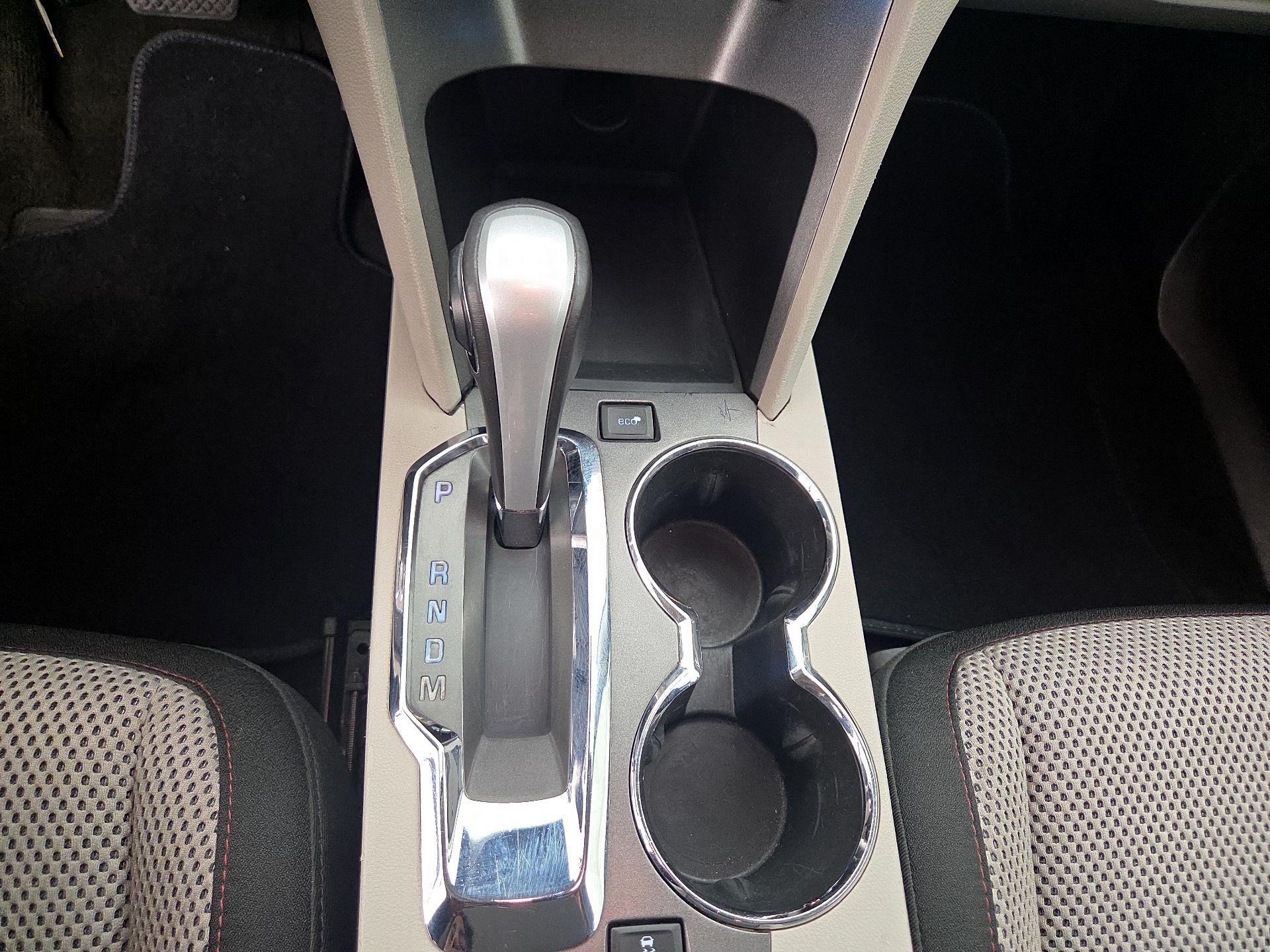 Thumbnail: 2014 Chevrolet Equinox - 16