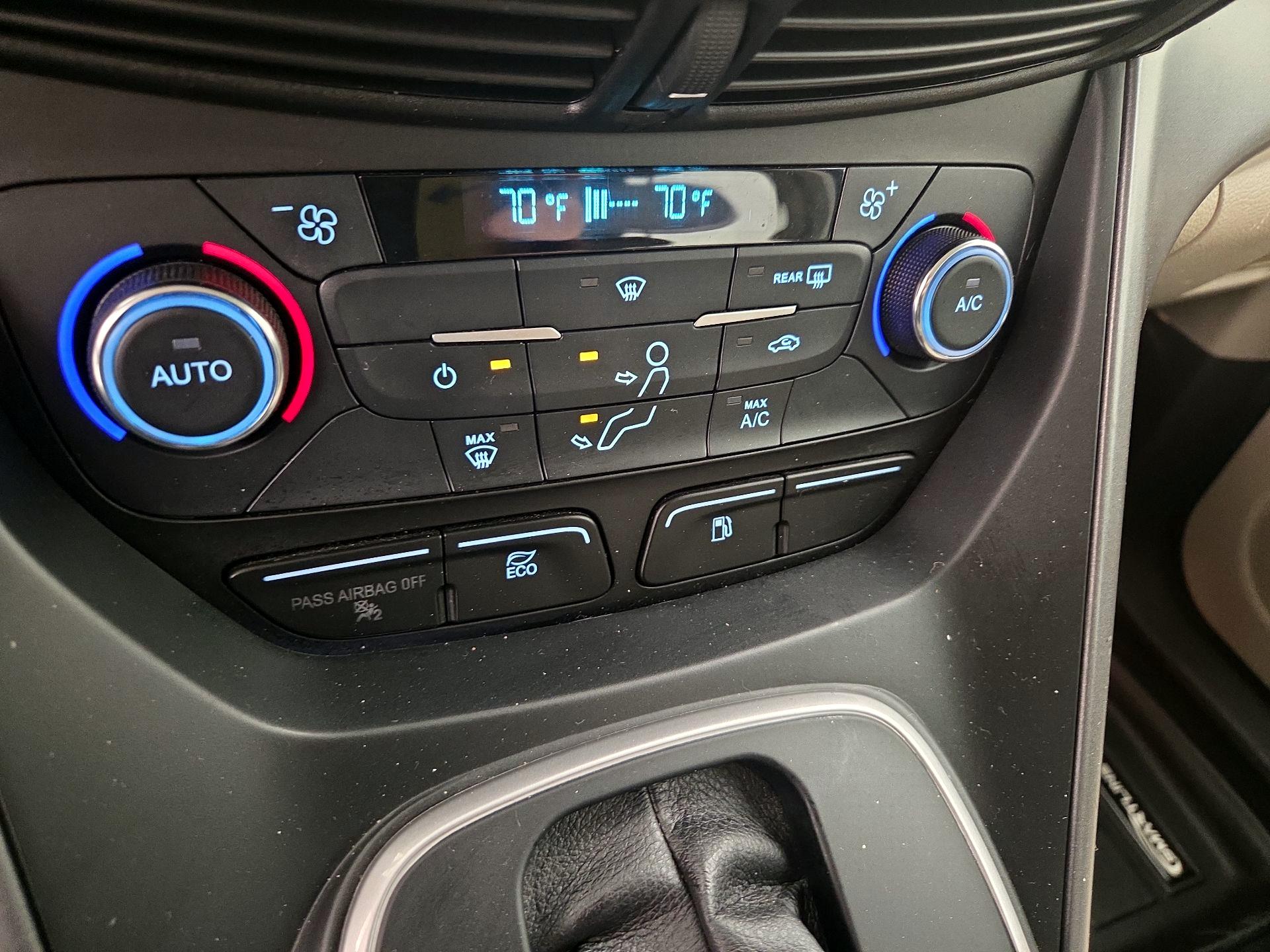 Thumbnail: 2017 Ford C-Max - 16