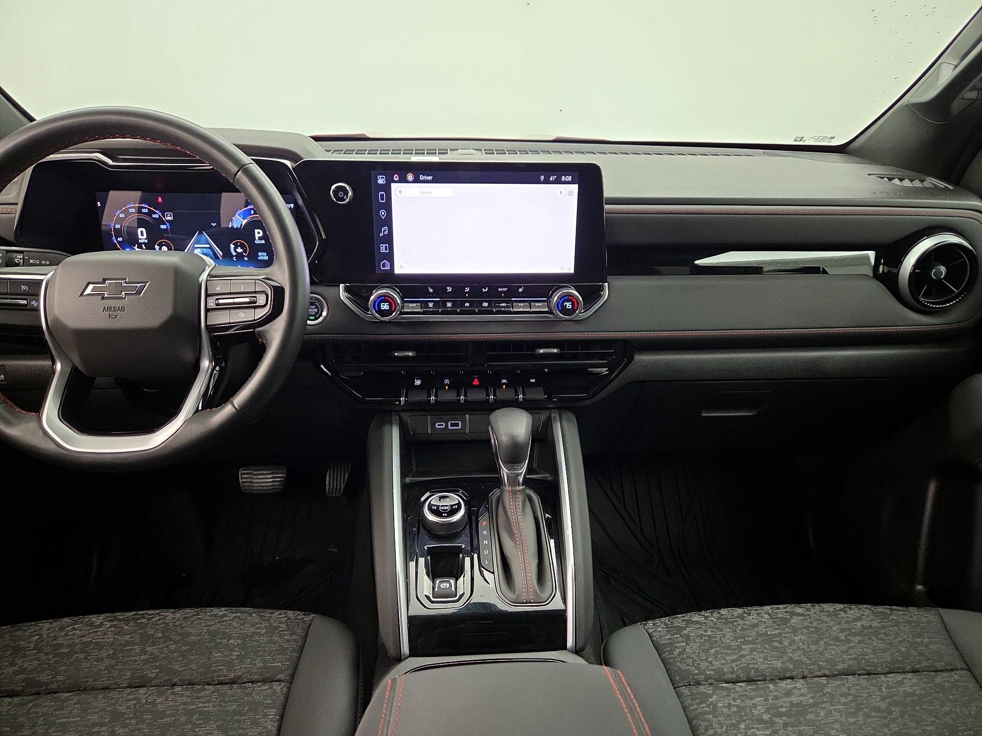 Thumbnail: 2024 Chevrolet Colorado - 9