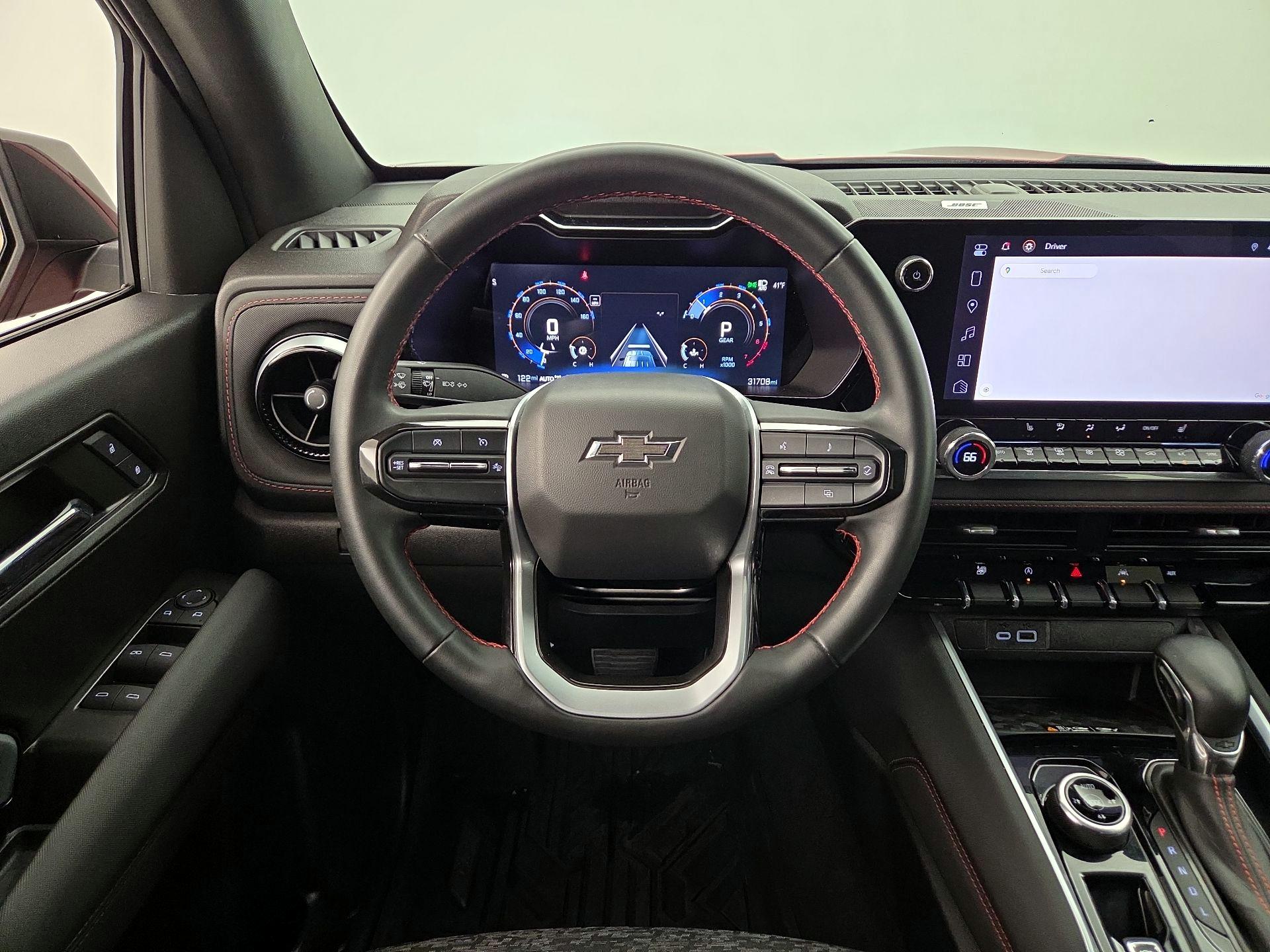 Thumbnail: 2024 Chevrolet Colorado - 10