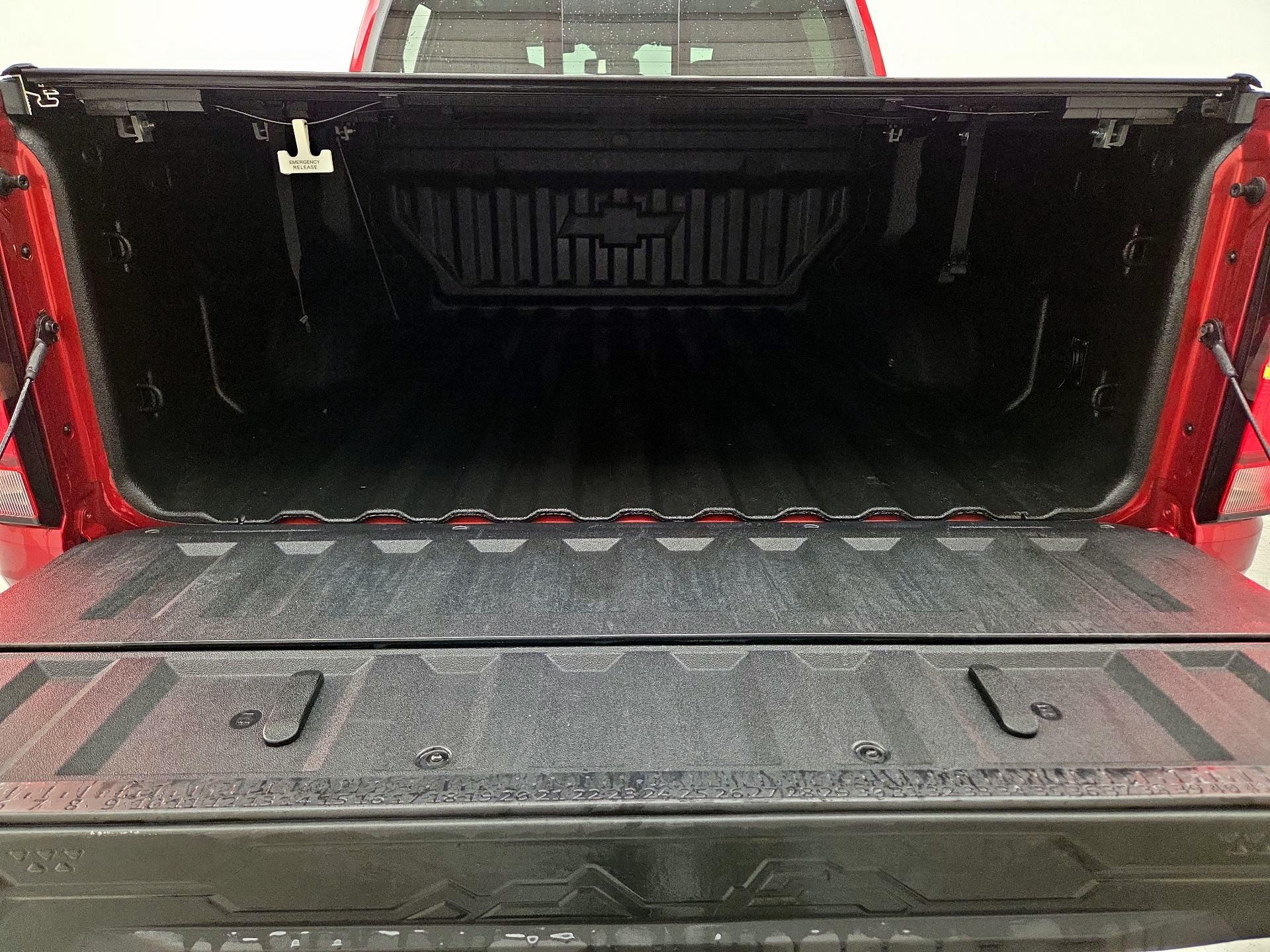 Thumbnail: 2024 Chevrolet Colorado - 20