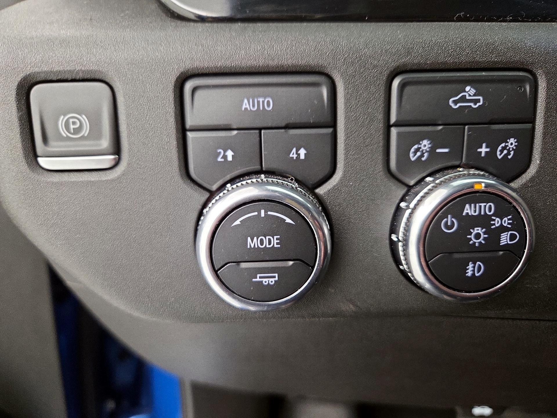 Thumbnail: 2023 GMC Sierra 1500 - 13