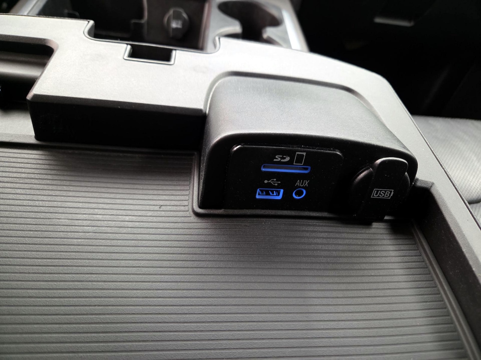 2015 RAM Ram 1500 Pickup Laramie Limited - Photo 20