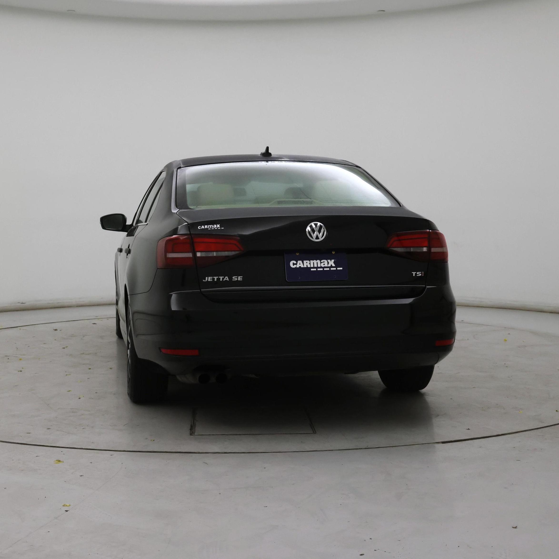 Thumbnail: 2017 Volkswagen Jetta - 6