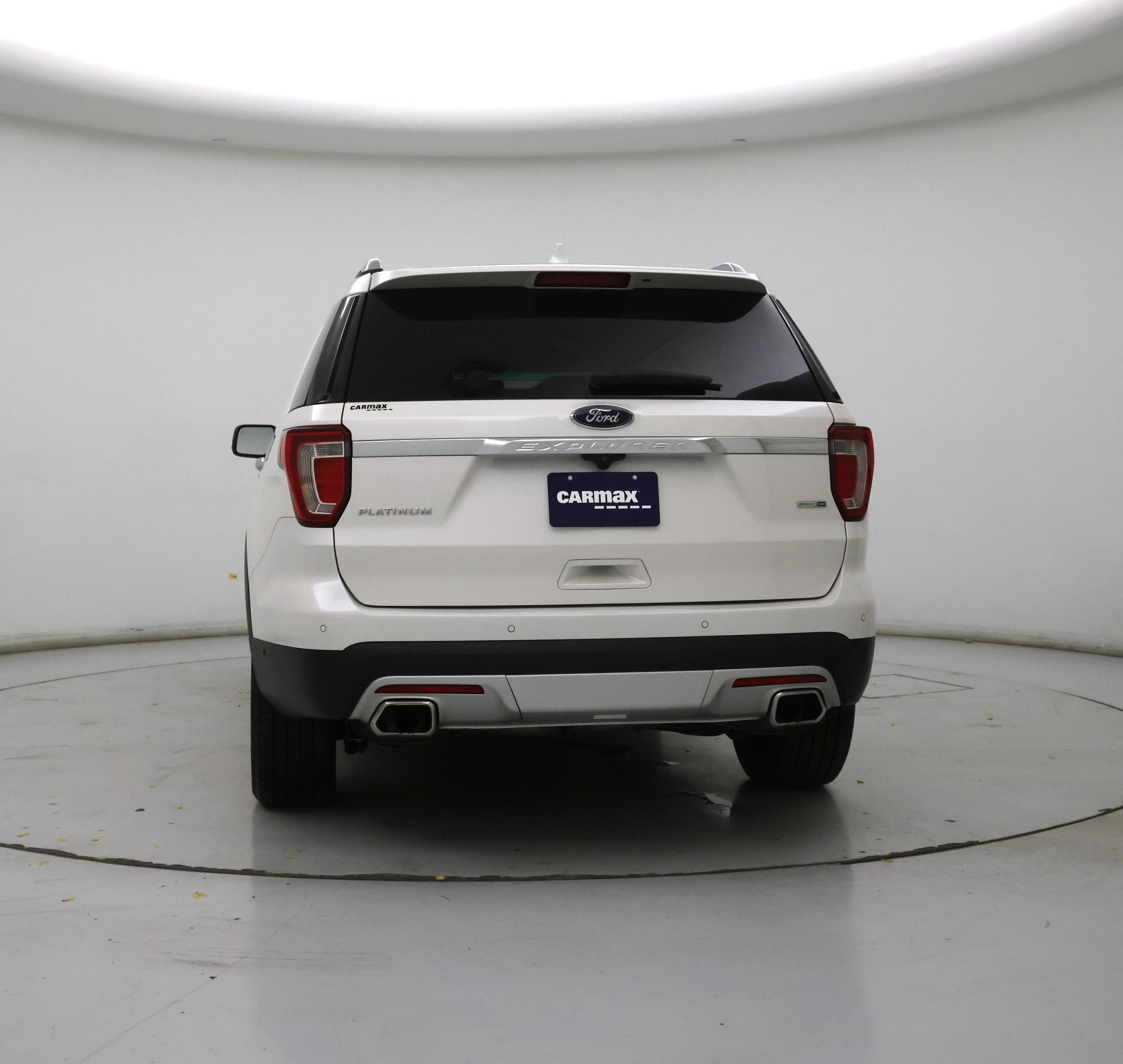 Thumbnail: 2016 Ford Explorer - 6