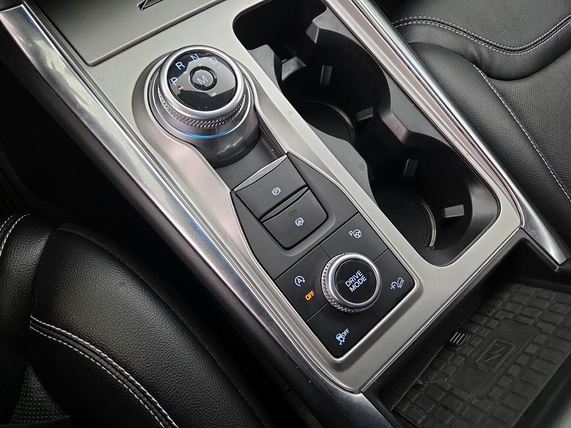 Thumbnail: 2020 Ford Explorer - 18