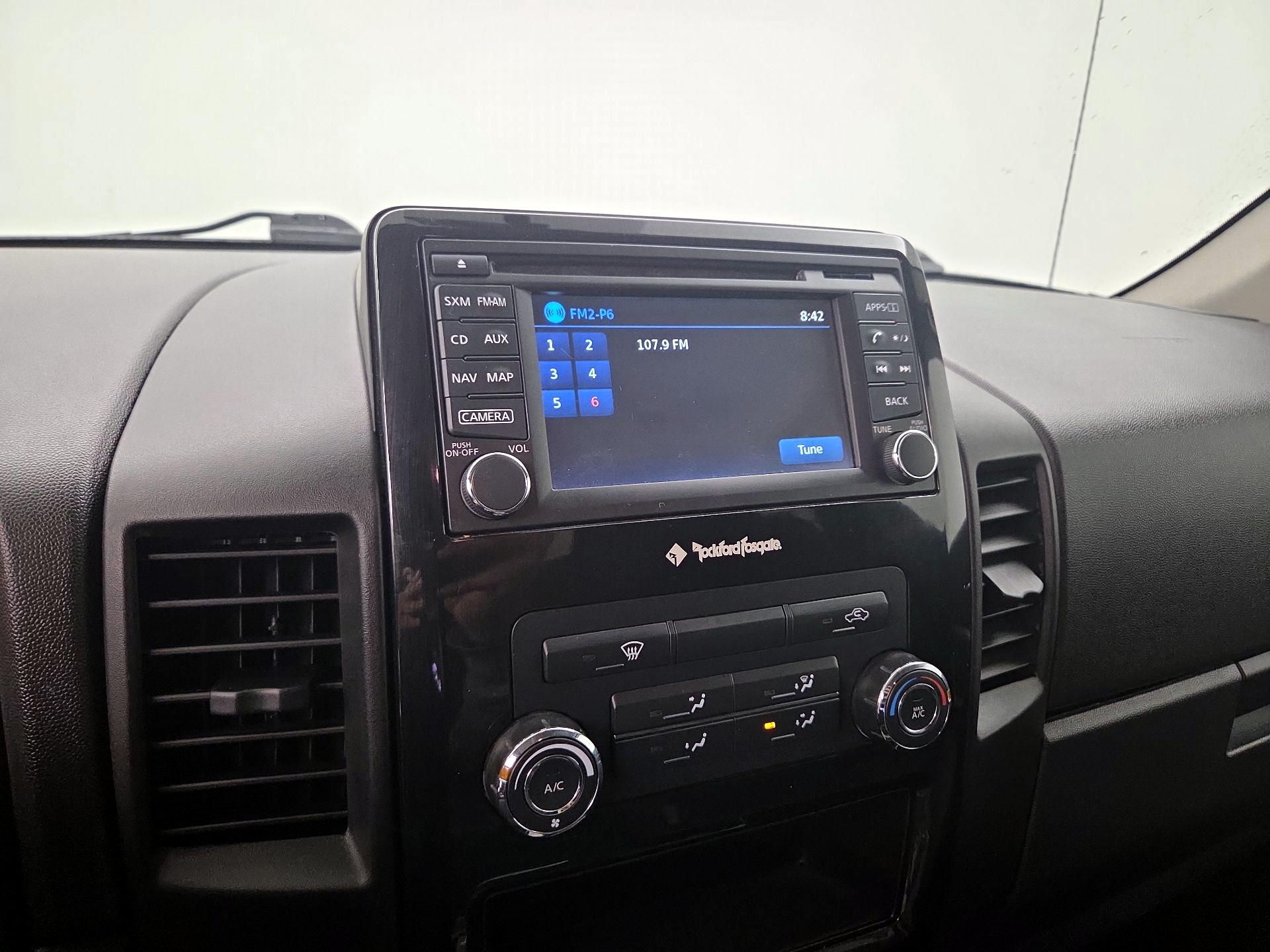 Thumbnail: 2015 Nissan Titan - 15