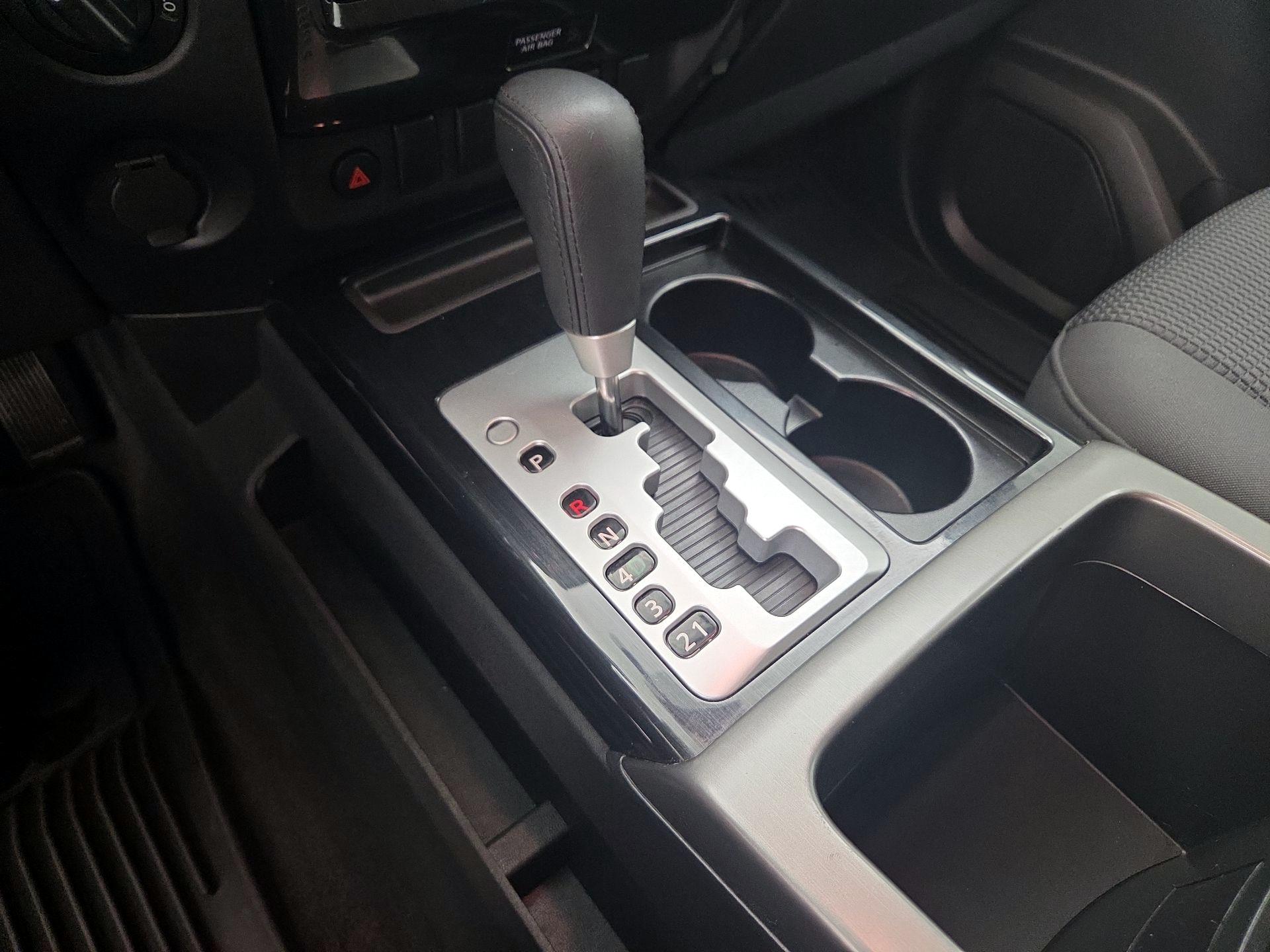 Thumbnail: 2015 Nissan Titan - 17