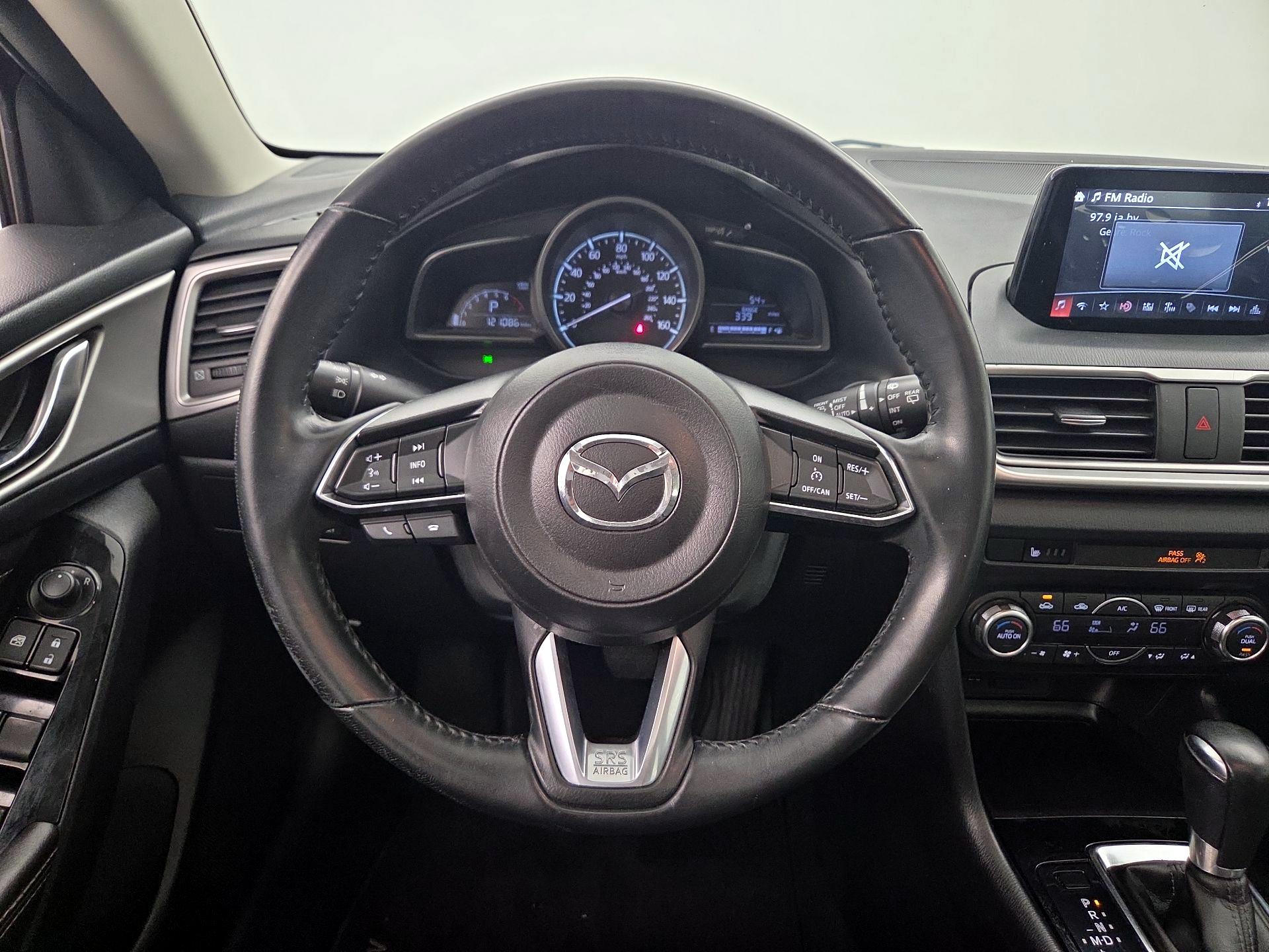 Thumbnail: 2017 Mazda Mazda3 - 10