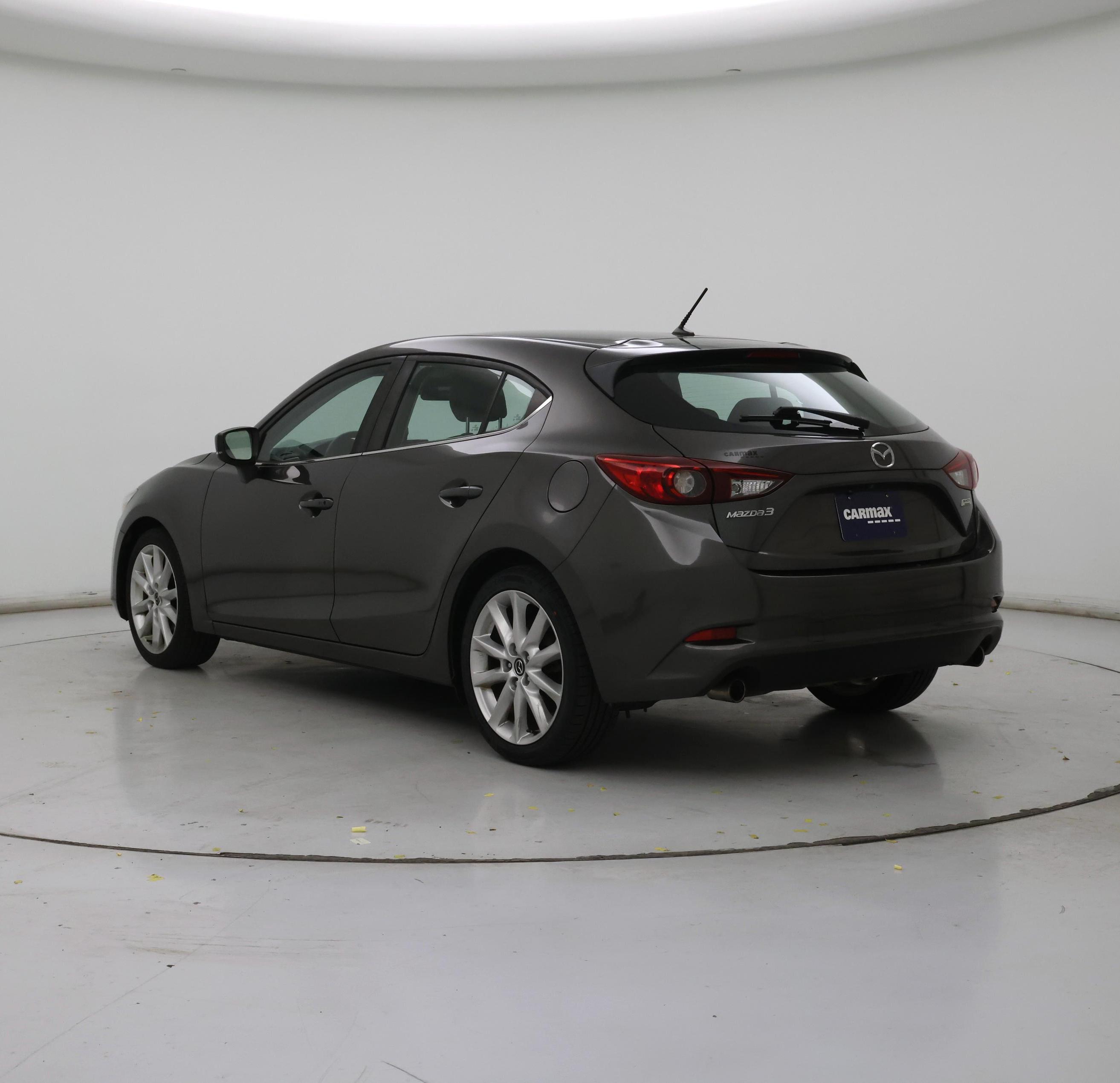 Thumbnail: 2017 Mazda Mazda3 - 2