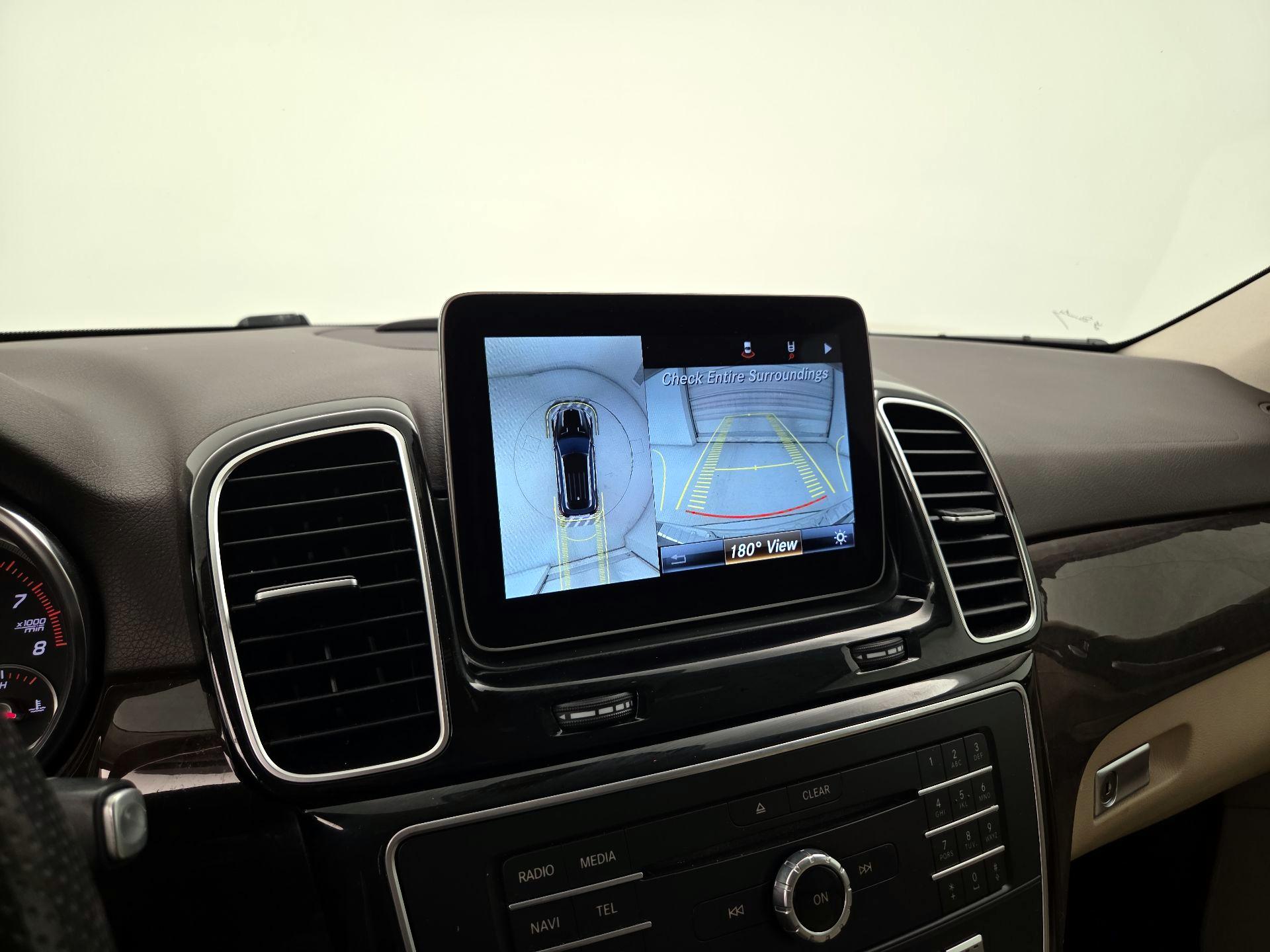 Thumbnail: 2018 Mercedes-Benz GLE - 15