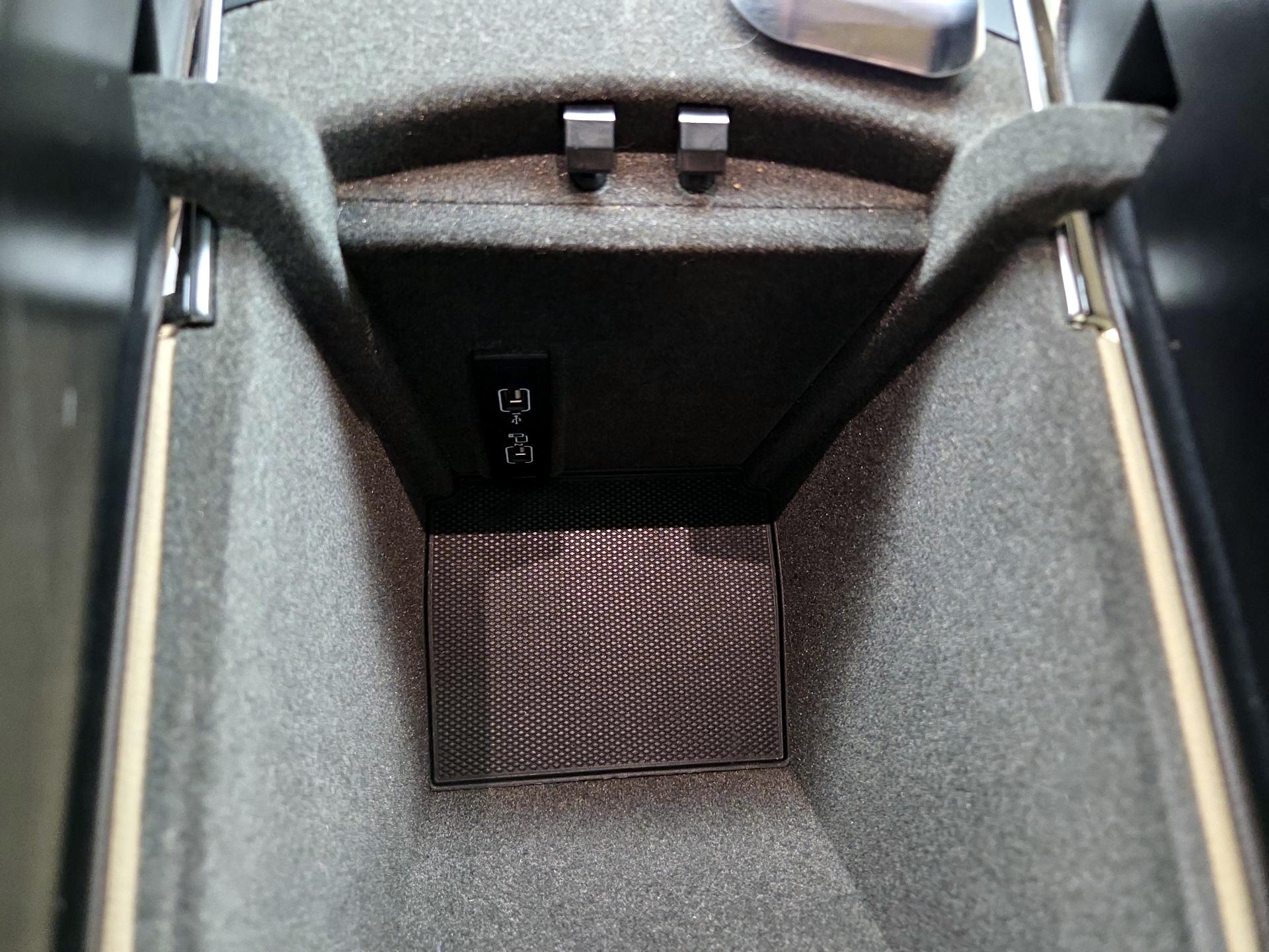 Thumbnail: 2018 Mercedes-Benz GLE - 19