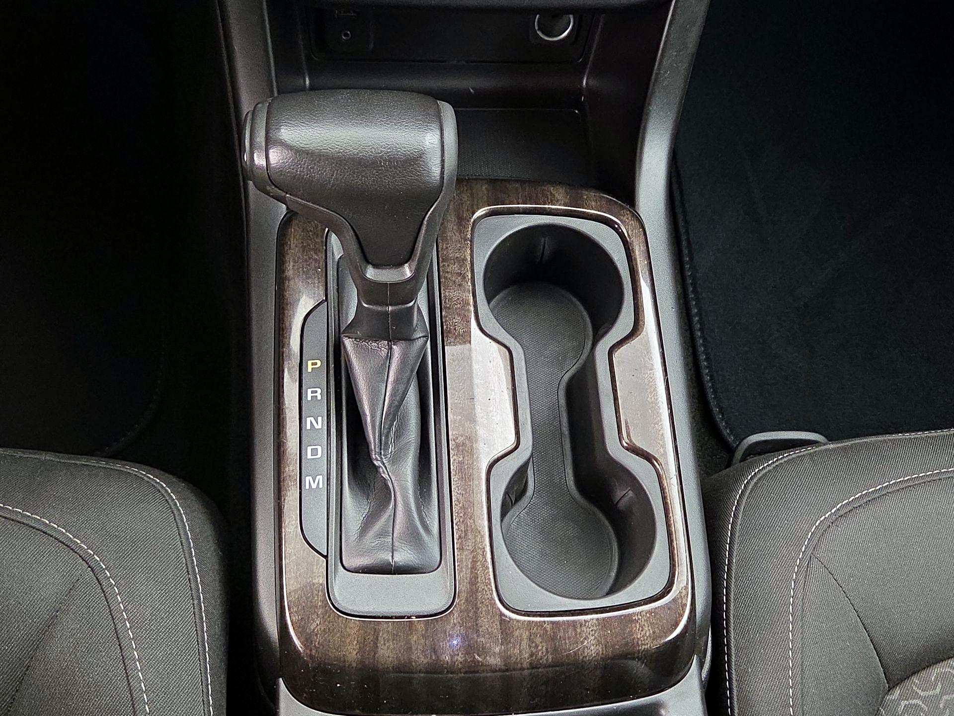 Thumbnail: 2016 GMC Canyon - 15