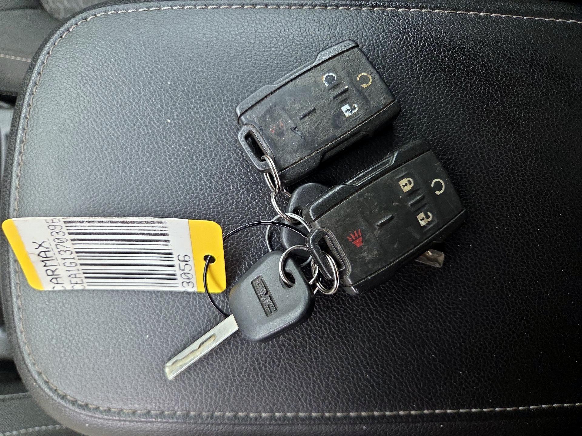 Thumbnail: 2016 GMC Canyon - 20