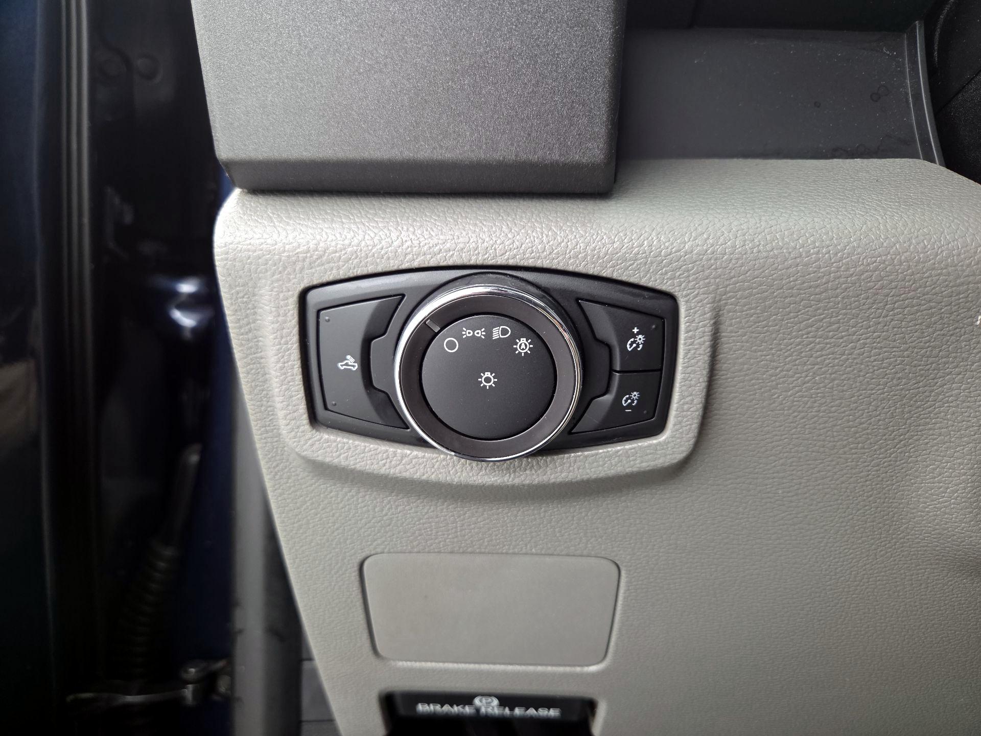 Thumbnail: 2017 Ford F-250 - 13