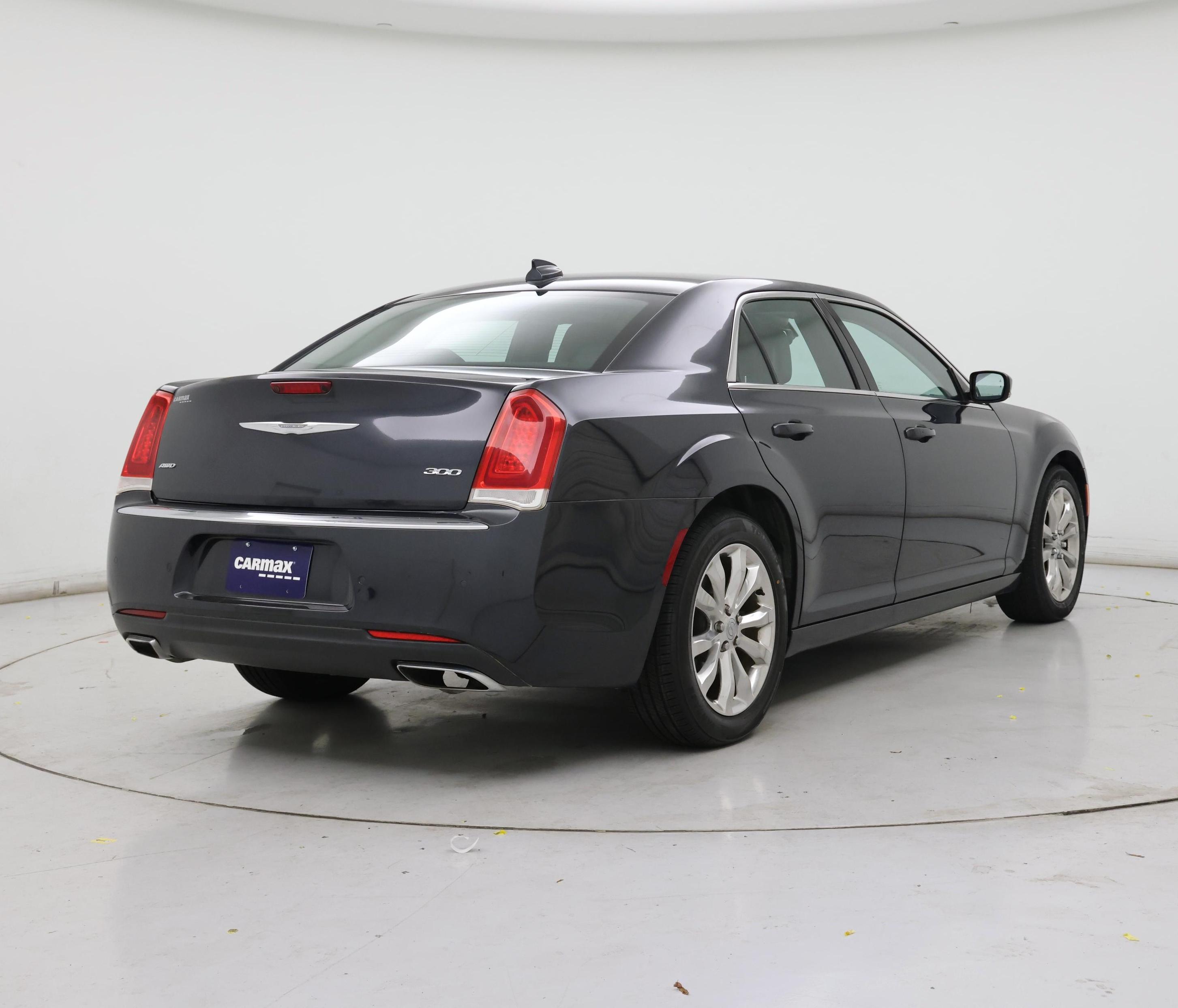 Thumbnail: 2015 Chrysler 300 - 8