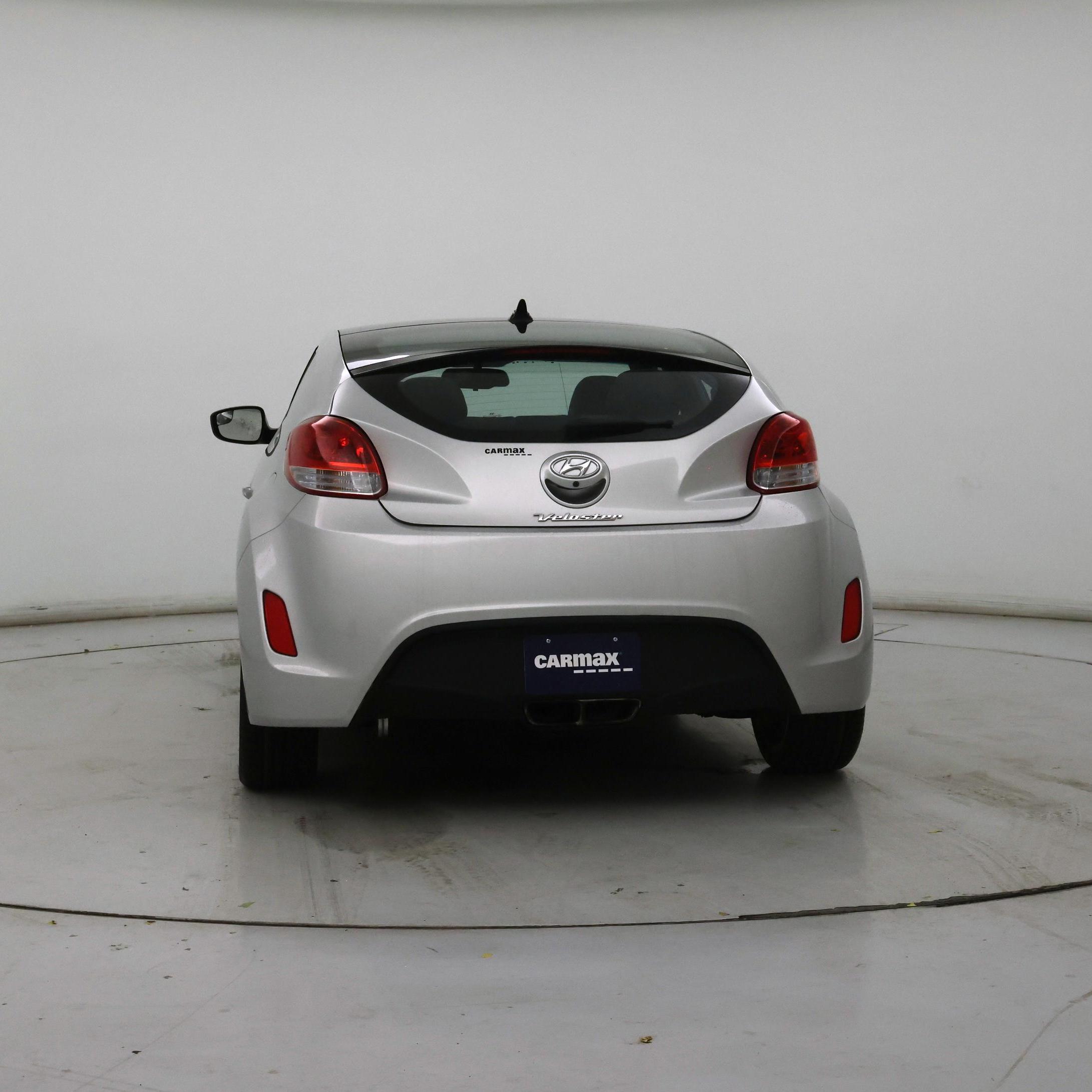 Thumbnail: 2015 Hyundai Veloster - 6