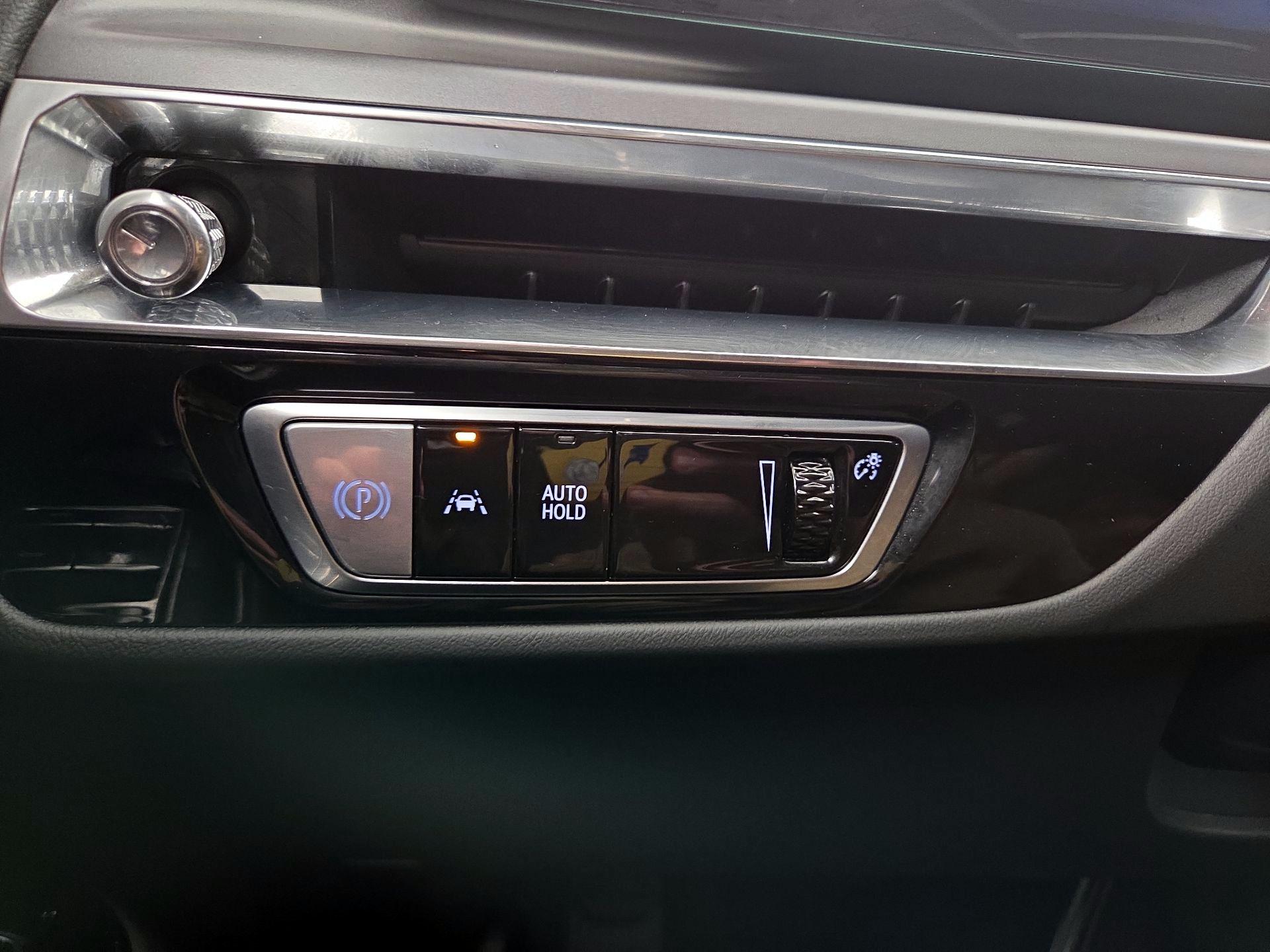 Thumbnail: 2024 Cadillac Lyriq - 13